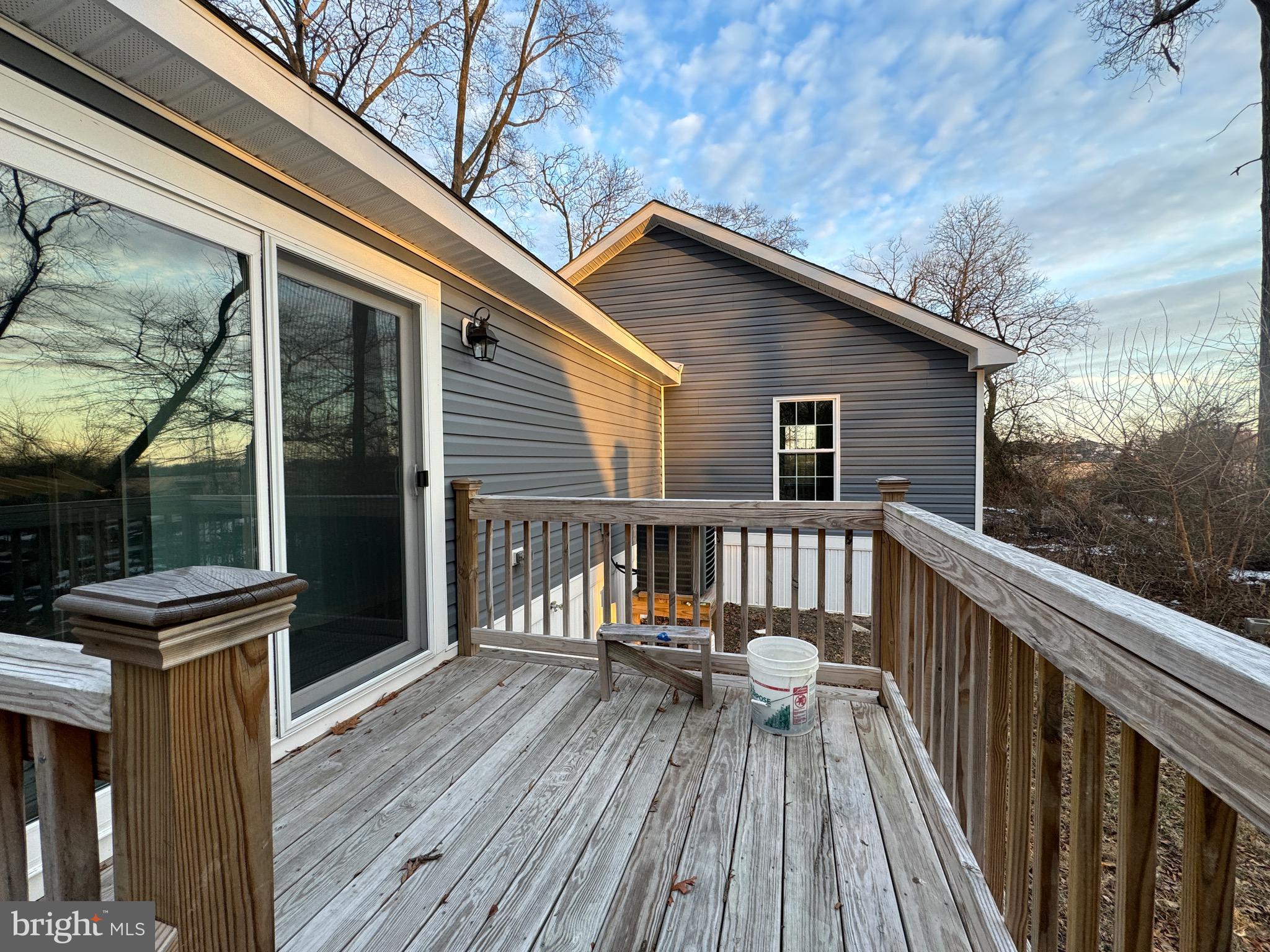 LAUREL VILLAGE - Residential