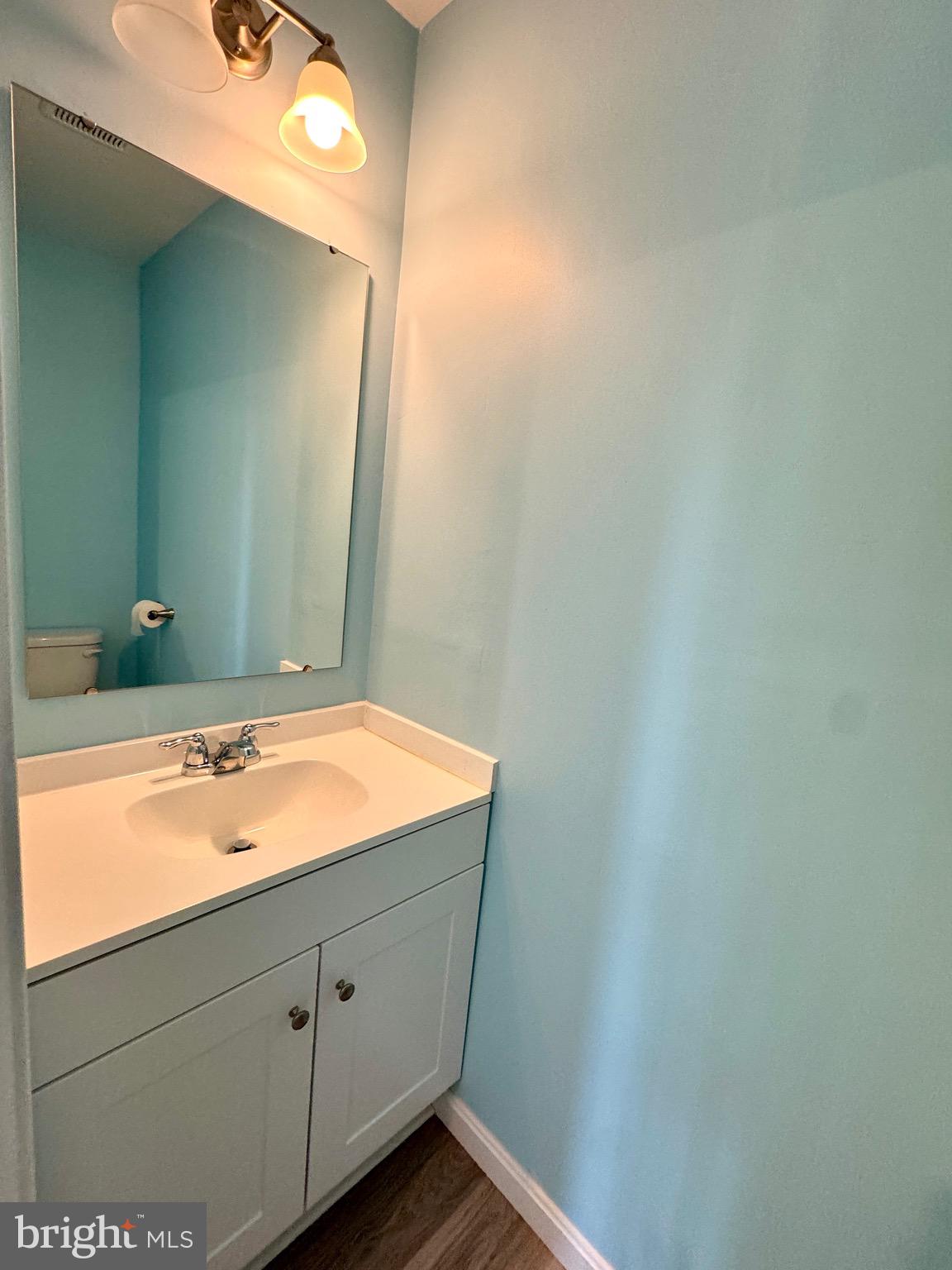 LAUREL VILLAGE - Residential