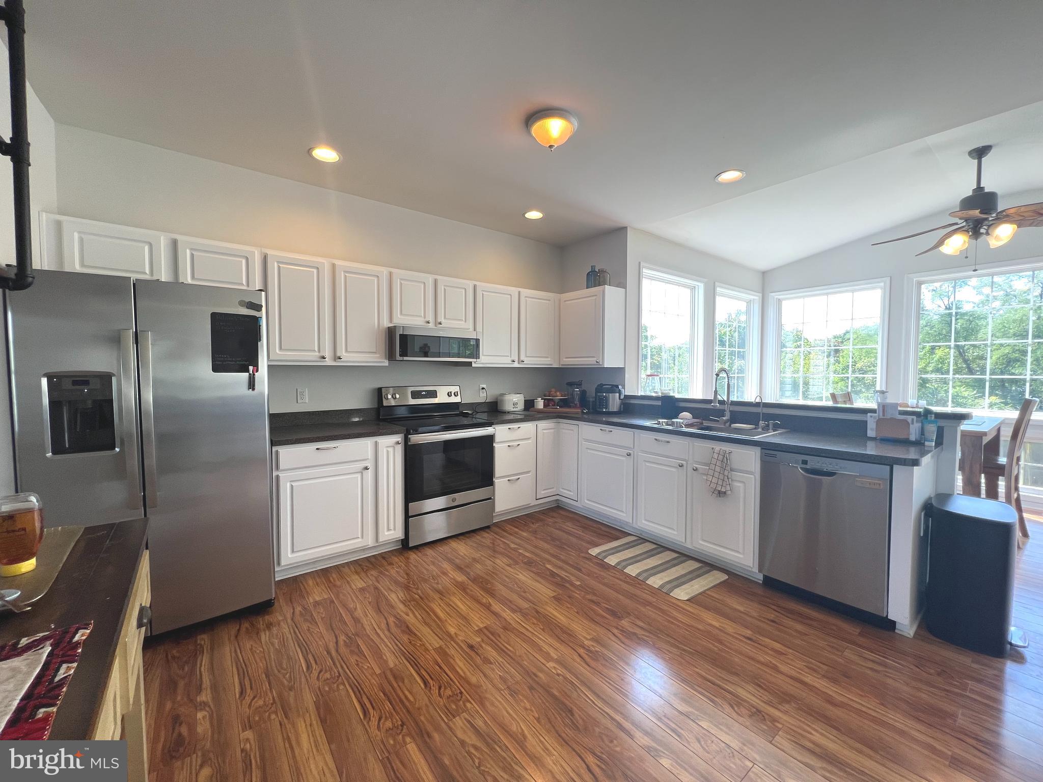 MILLS FARM - Residential Lease