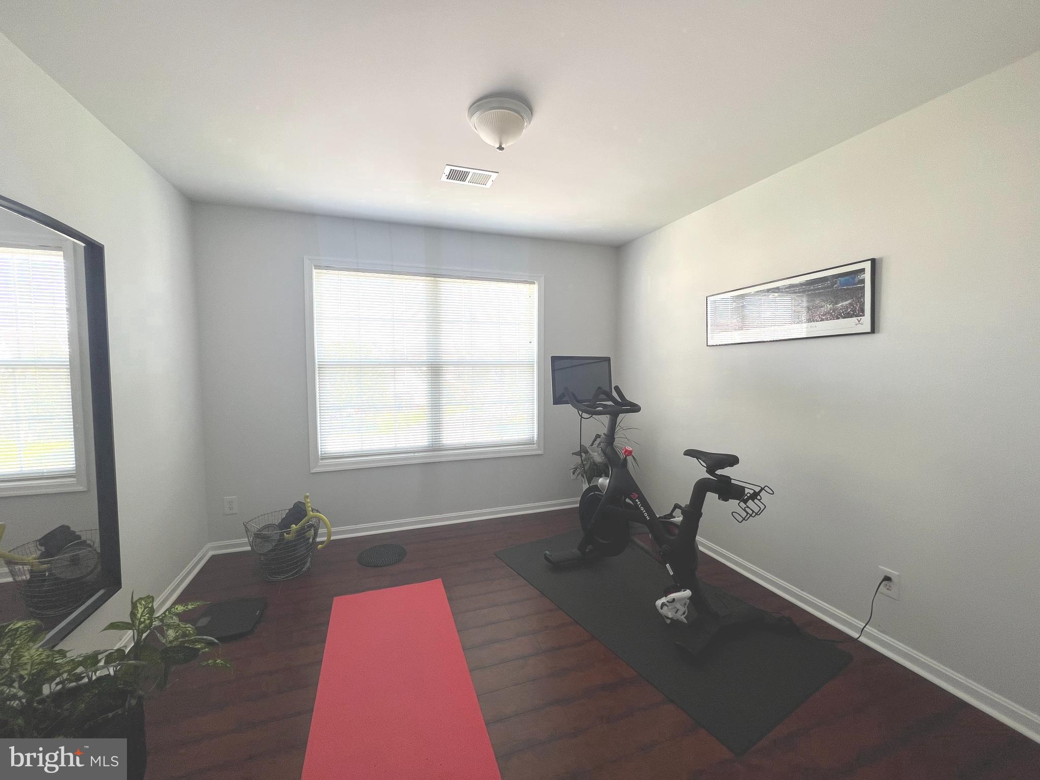 MILLS FARM - Residential Lease