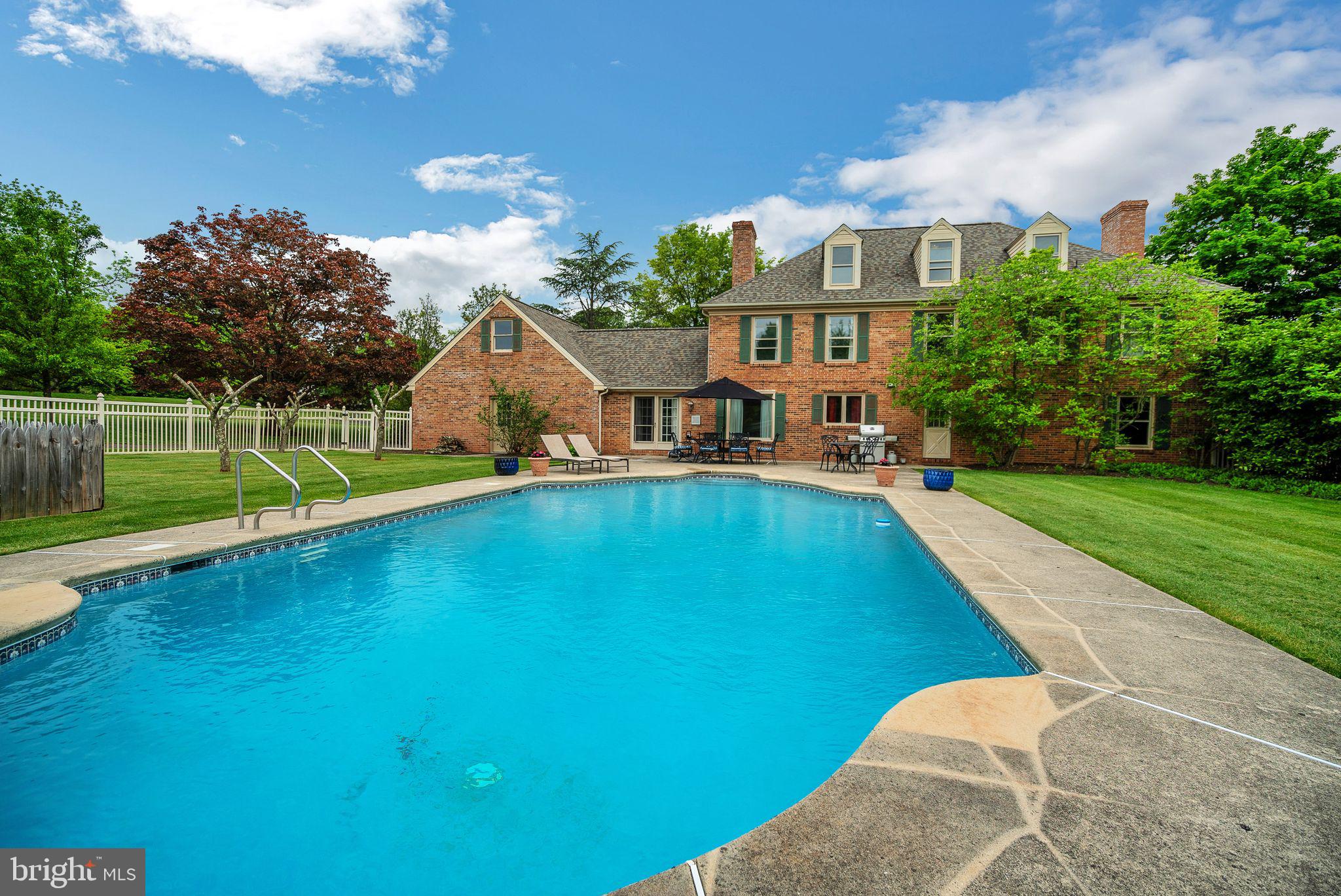 RED FOX FARMS - Residential