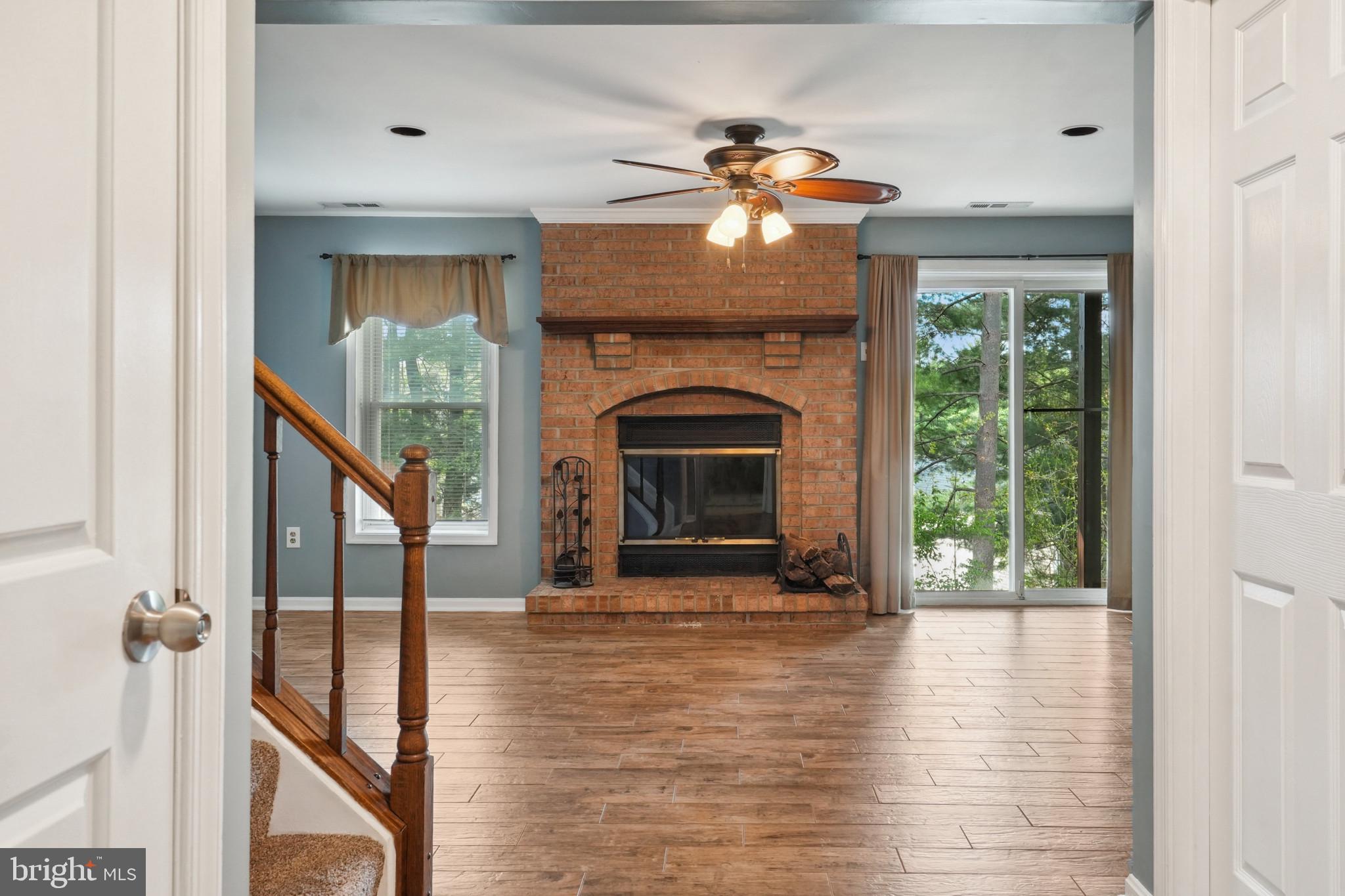 WATERS LANDING - Residential Lease