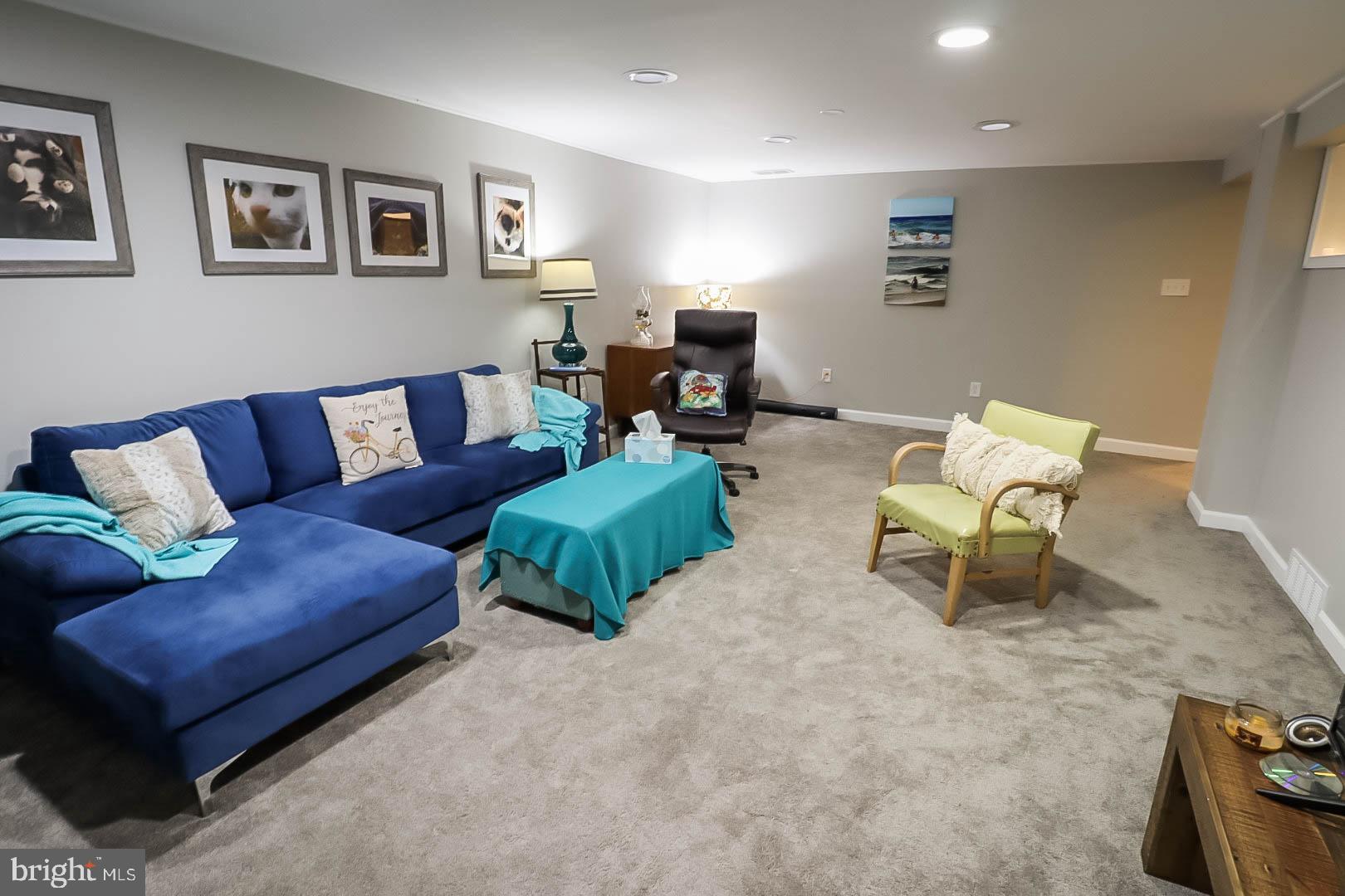 GREENBERRY HILLS - Residential