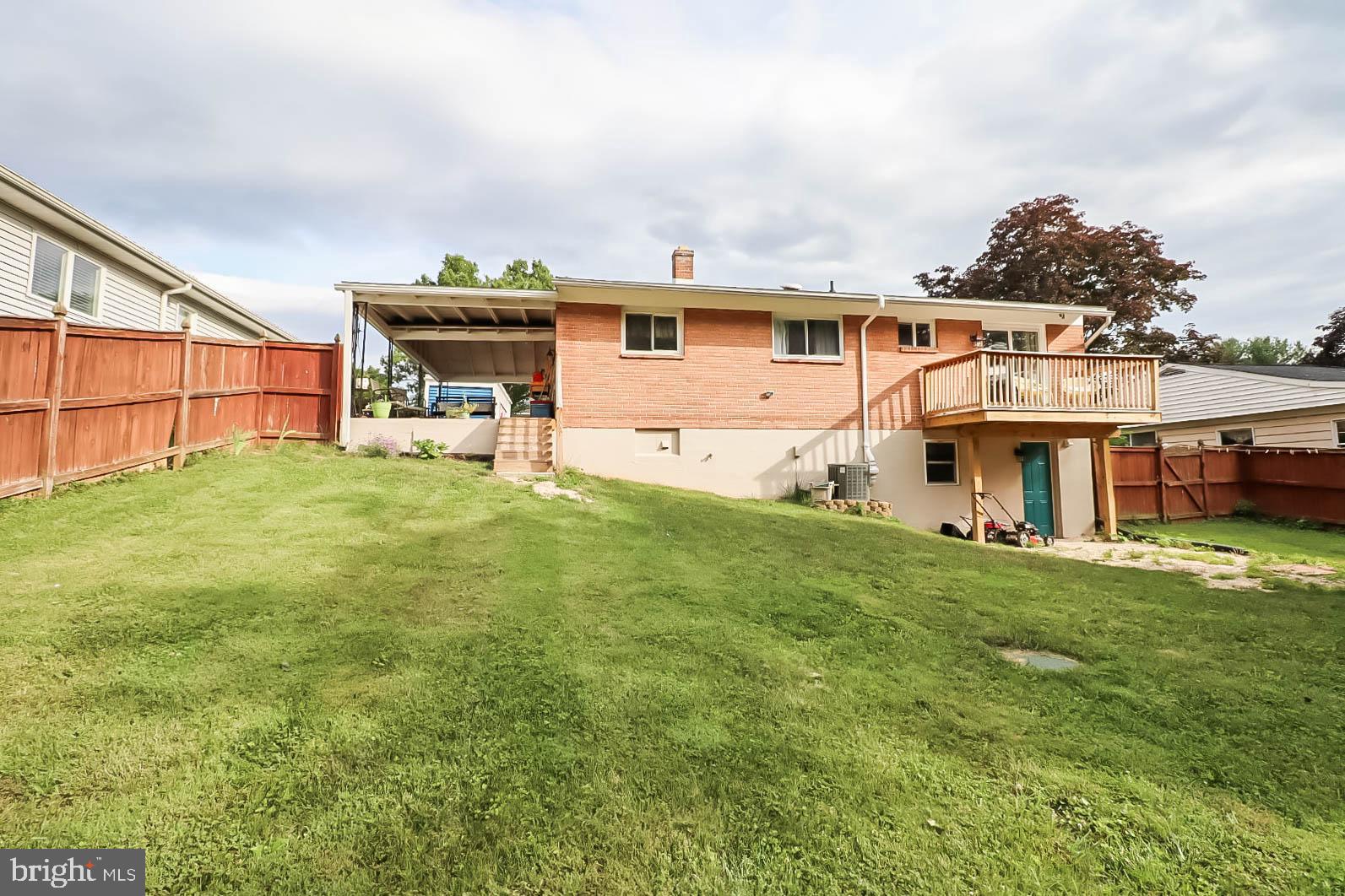 GREENBERRY HILLS - Residential