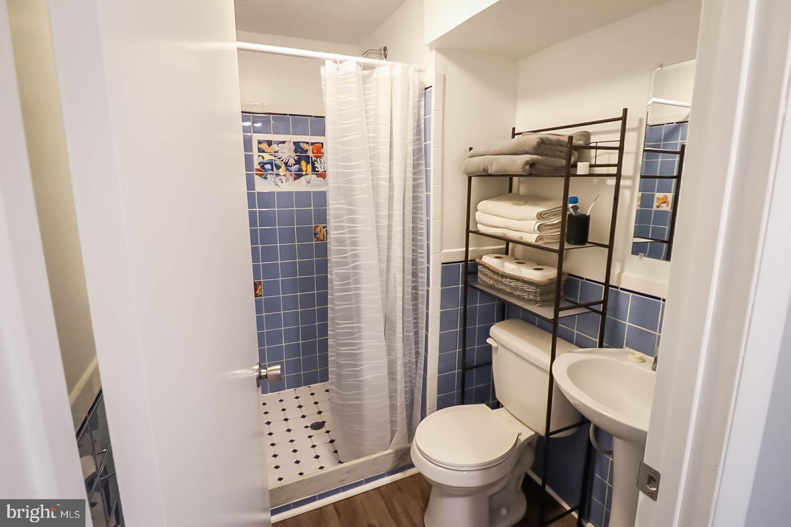 GREENBERRY HILLS - Residential