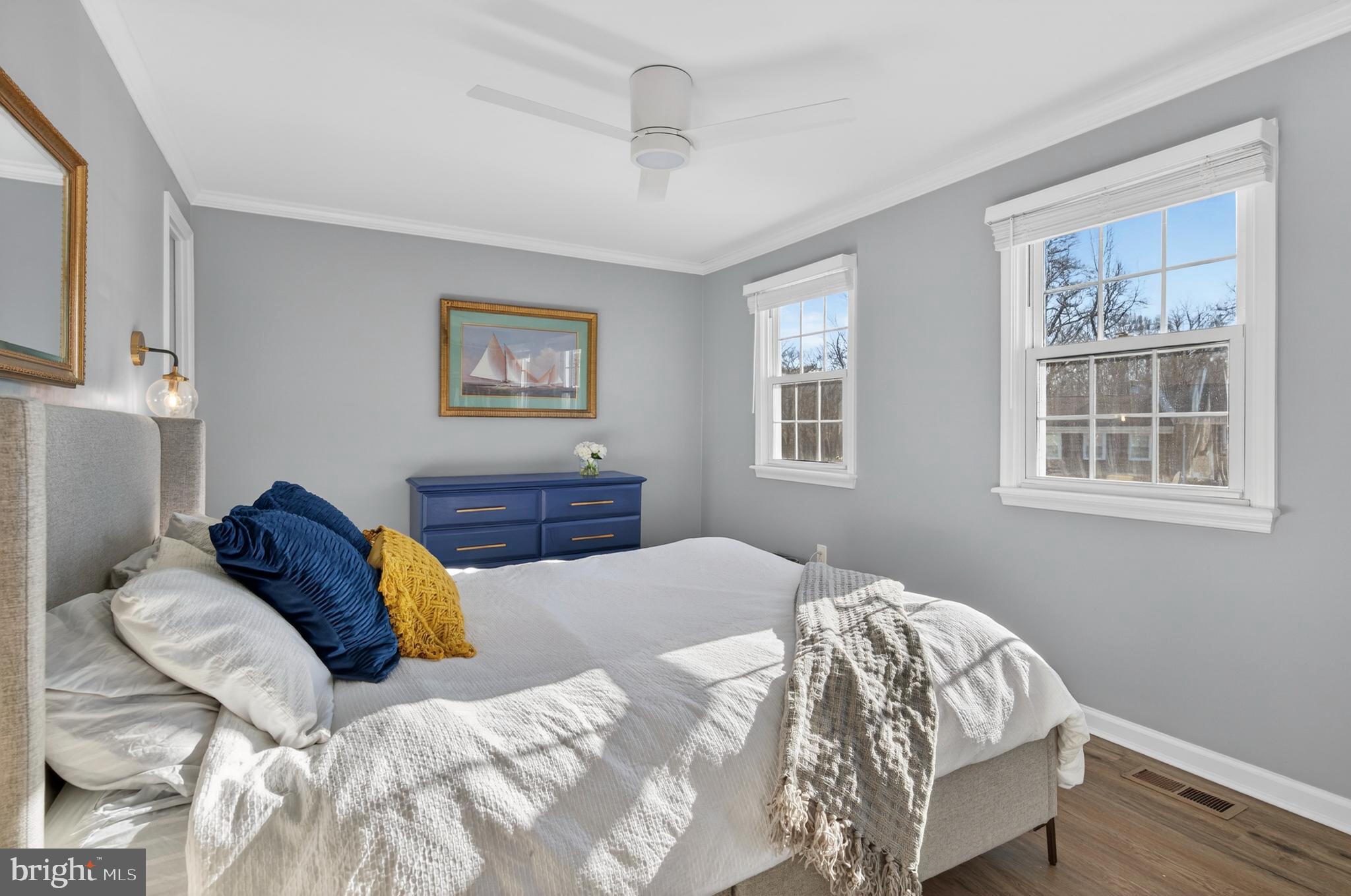 CROFTON SQUARE - Residential