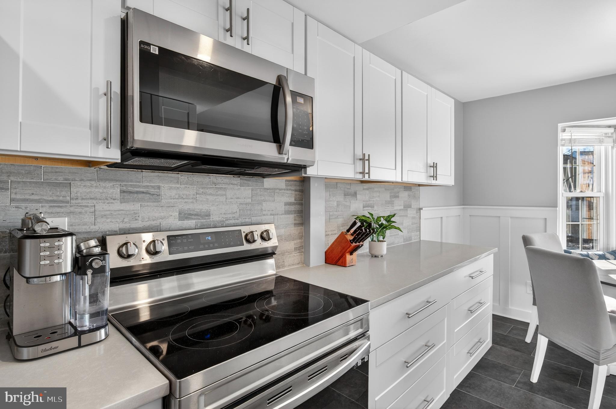 CROFTON SQUARE - Residential