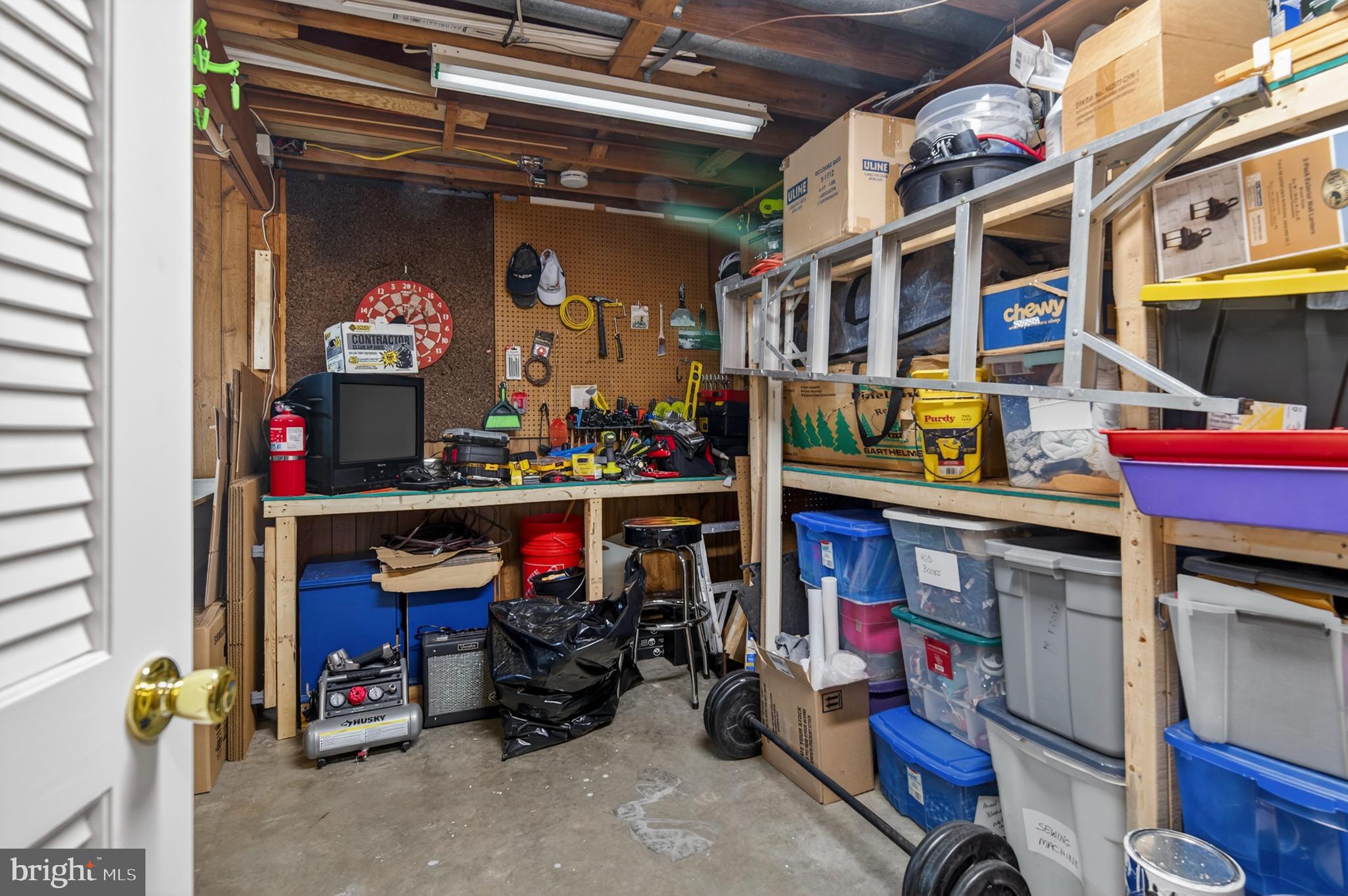 CROFTON SQUARE - Residential