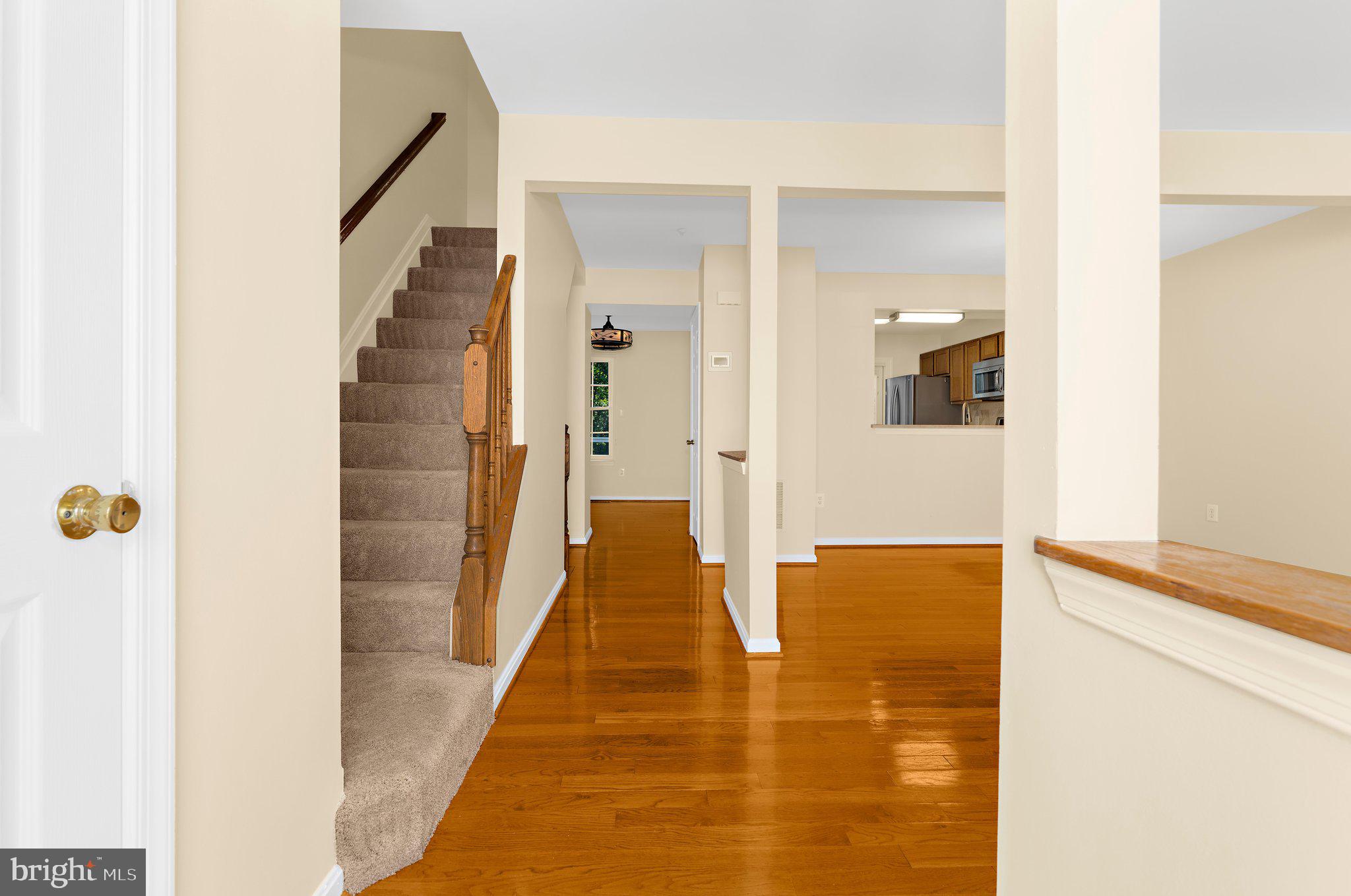 1737 GLEBE CREEK WAY