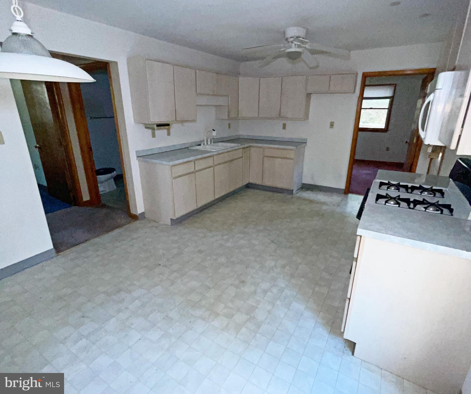 INDIAN ACRES - Residential