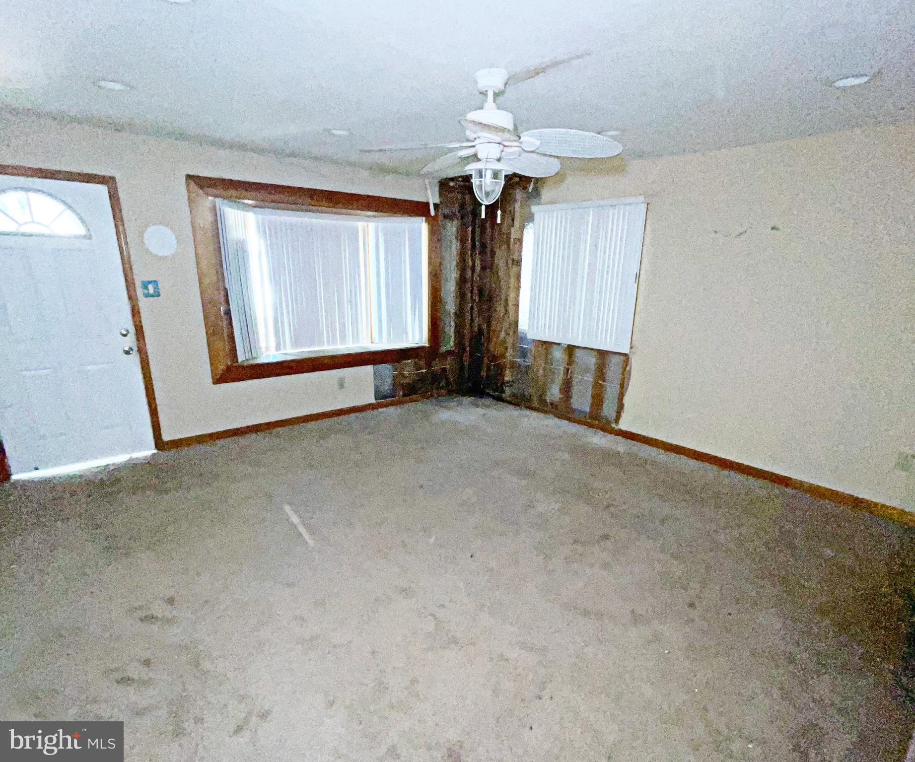 INDIAN ACRES - Residential