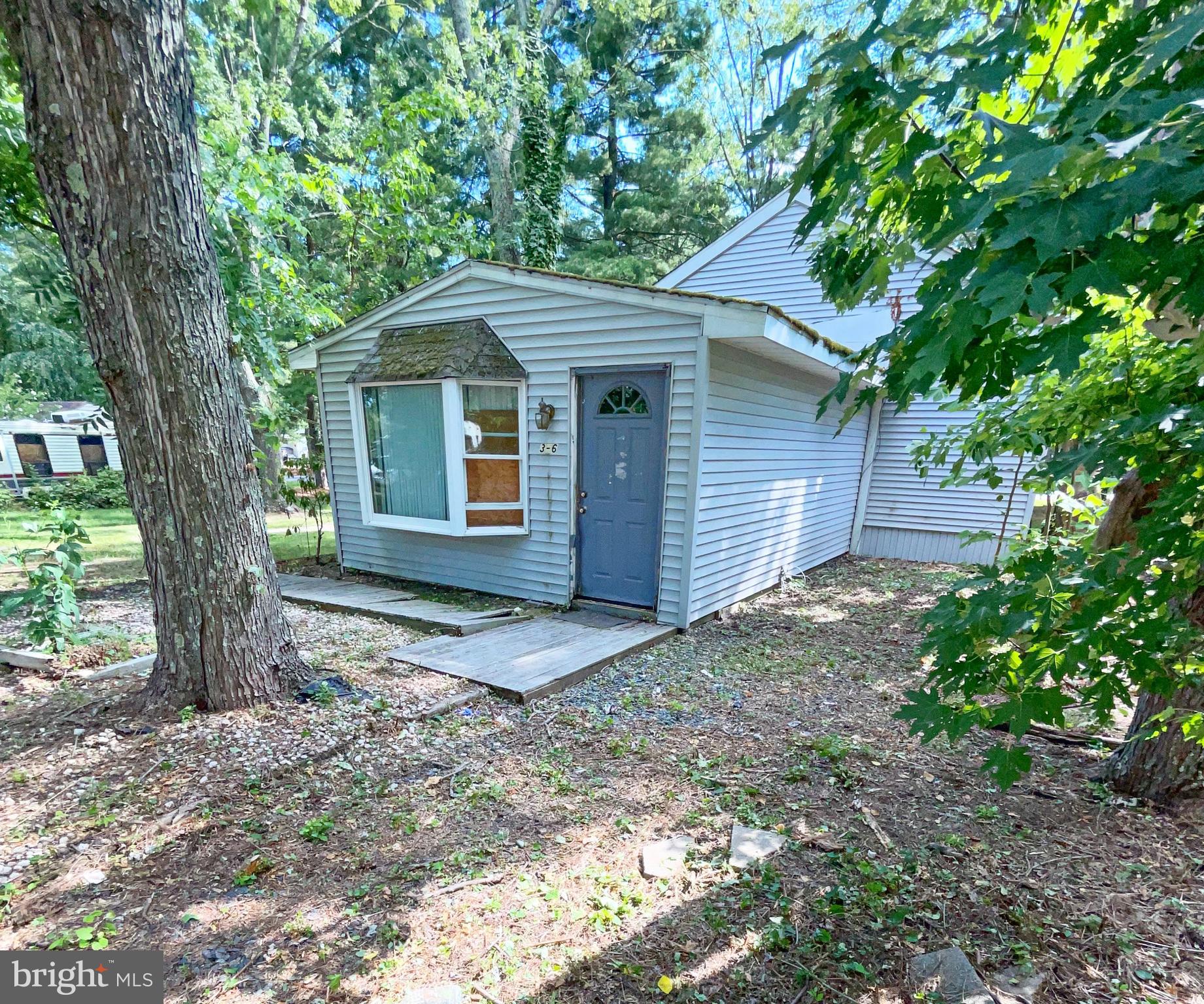 INDIAN ACRES - Residential