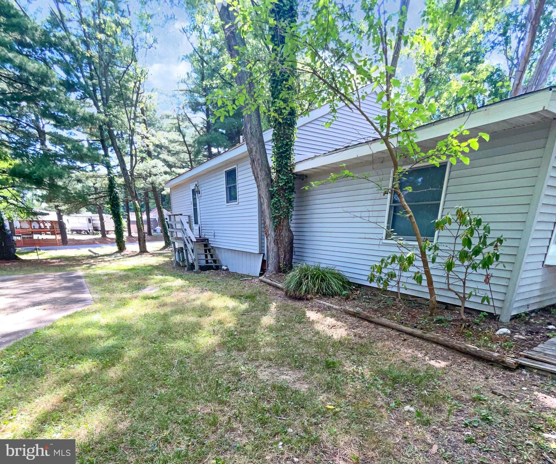 INDIAN ACRES - Residential