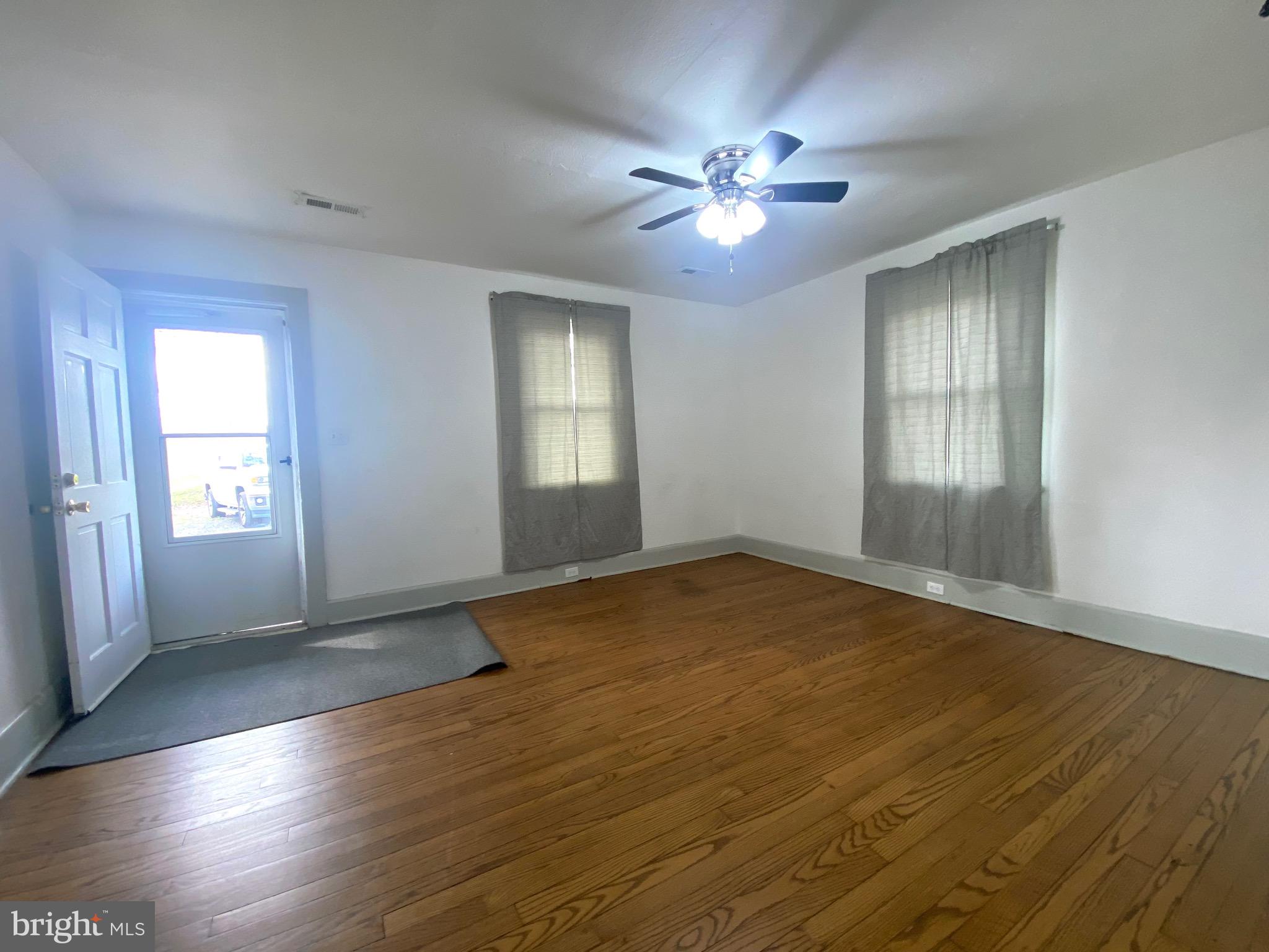 1601 N SEMINOLE TRAIL