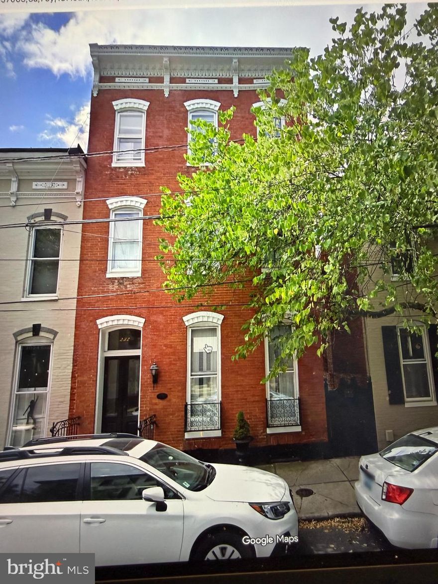 Welcome to 232 E 2nd Street, located in the beautiful Historic District of downtown Frederick—just minutes from local shops, restaurants, and parks.

This four-level brick rowhome is currently configured as a four-unit multifamily property. Three of the units are currently vacant, with one efficiency unit occupied by a long-term, month-to-month tenant at $650 per month. The additional units include:

- Two 2-bedroom units (previously rented between $1,200 and $1,500 each)
- One 1-bedroom unit (previously rented between $1,000 and $1,200)

Featuring a beautiful yard and classic historic charm, this property is a golden opportunity for a savvy investor or a buyer looking for a fixer-upper with immense potential. With a little imagination and innovation, you can maximize the possibilities of this unique home.