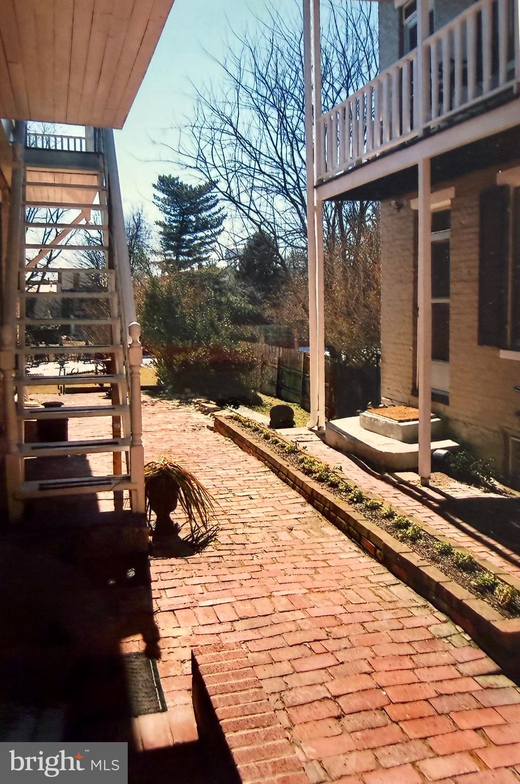 FREDERICK HISTORIC DISTRICT - Residential Income