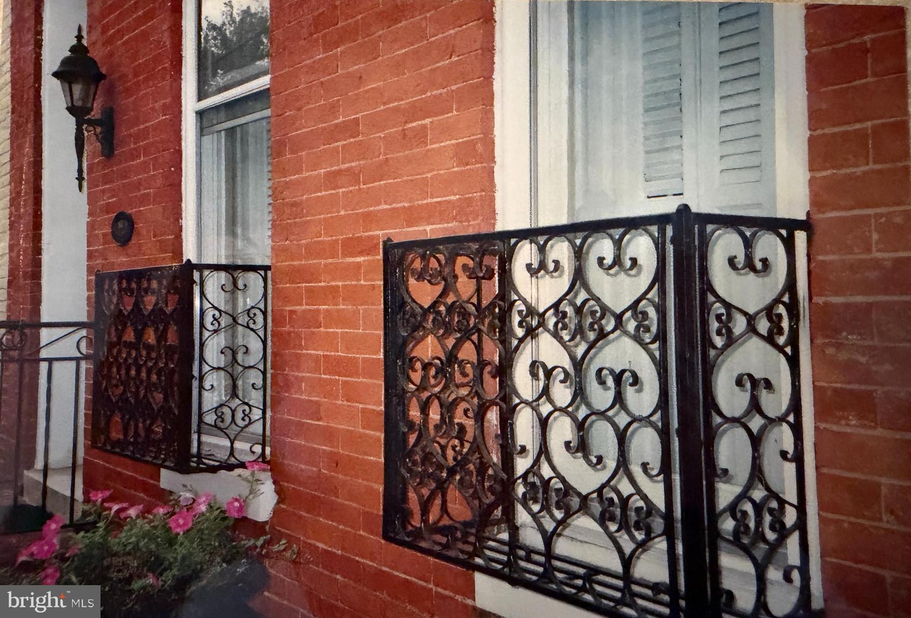 FREDERICK HISTORIC DISTRICT - Residential Income