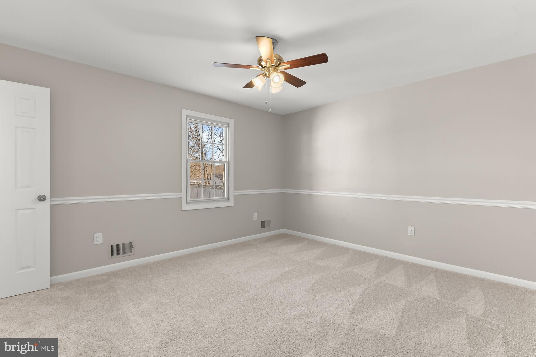 ELMHURST - Residential