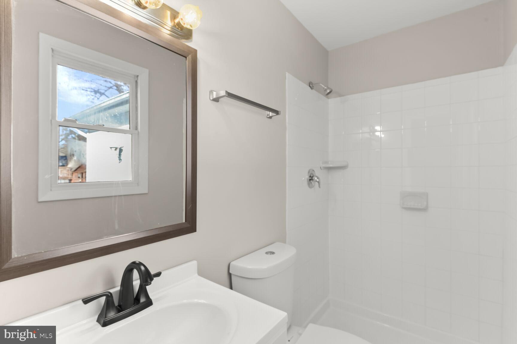 ELMHURST - Residential