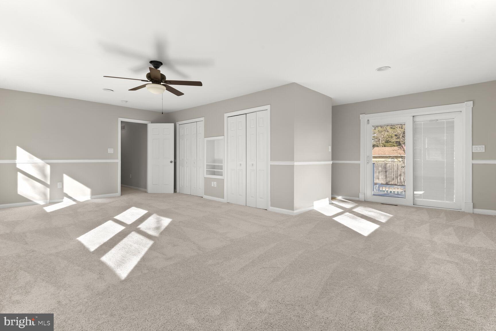 ELMHURST - Residential