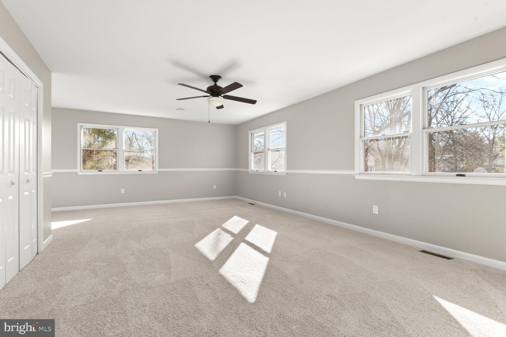 ELMHURST - Residential