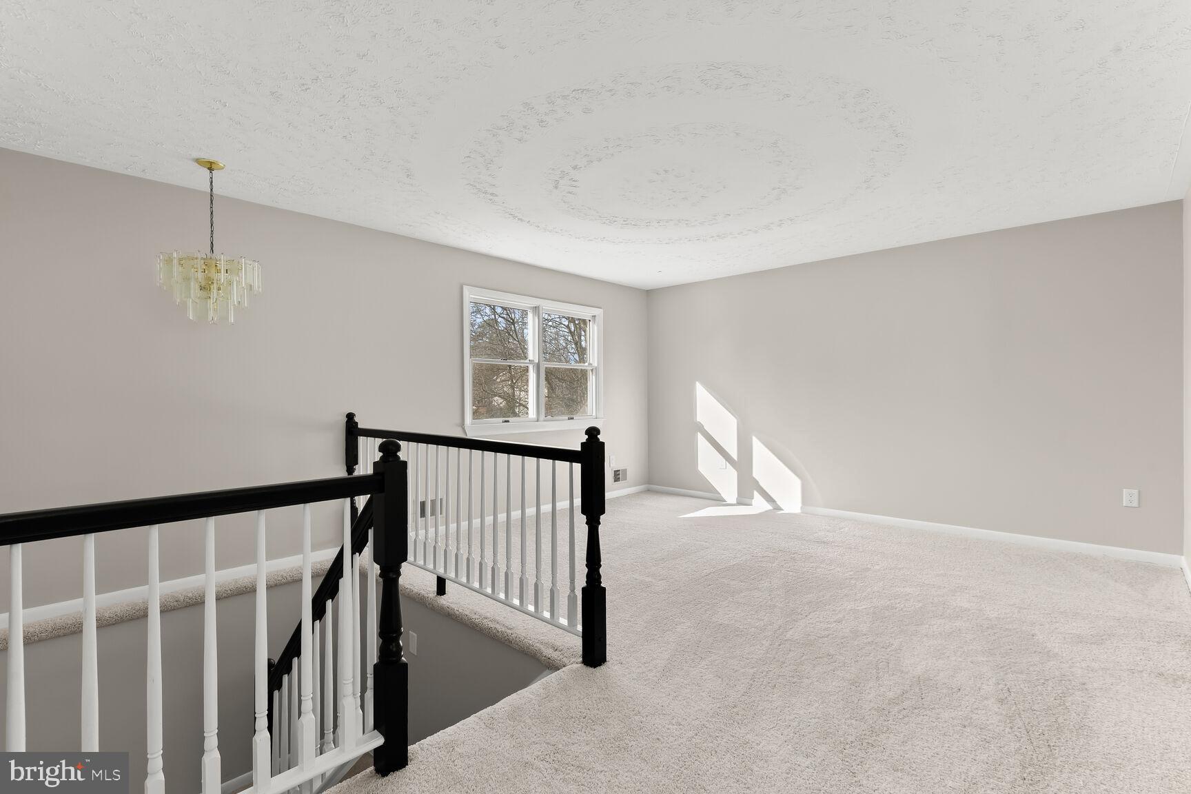 ELMHURST - Residential