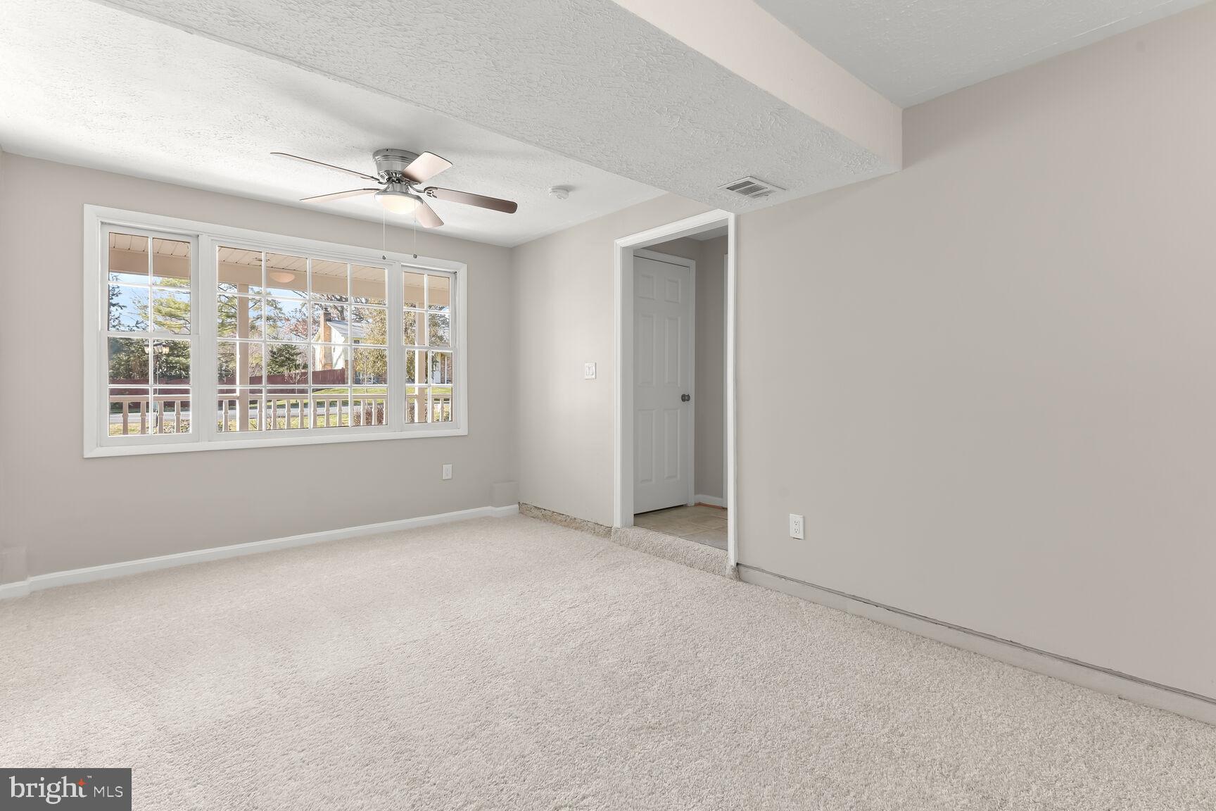 ELMHURST - Residential