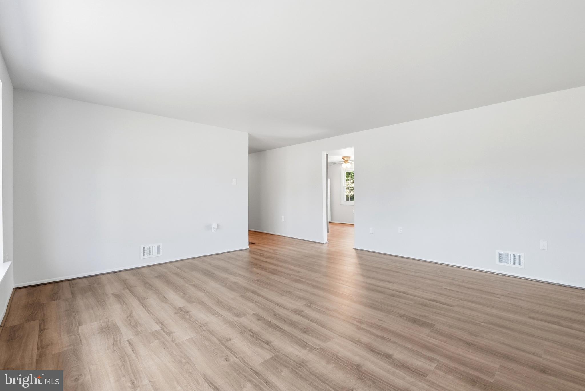 5509 JEFFREY CIRCLE