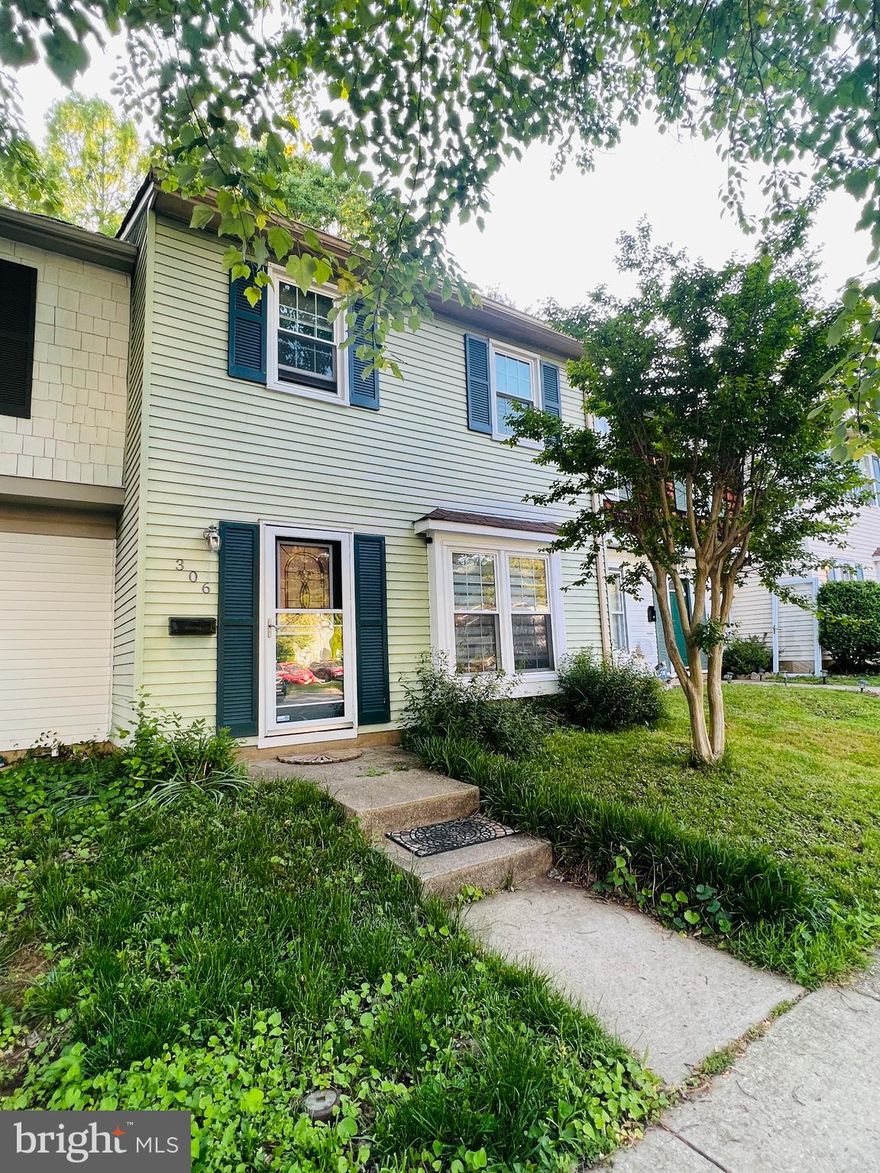 Very charming 3BR/2.5BA townhouse in Whispering Woods! The entry level offers a large kitchen with space for a table, a separate dining room, family room with access to the fenced backyard, a powder room, storage & laundry. The upper level features a primary bedroom with ensuite bath and 2 additional bedrooms with a hall full bath. NO SMOKING & NO PETS. Landlord pays HOA fee. Tenant responsible for basic interior and exterior maintenance in addition to utilities. 700+ credit required. Available July 7 - 2+ year lease preferred.