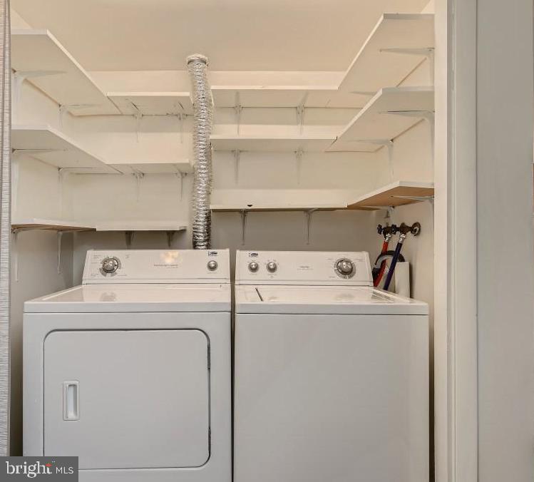 WHISPERING WOODS - Residential Lease