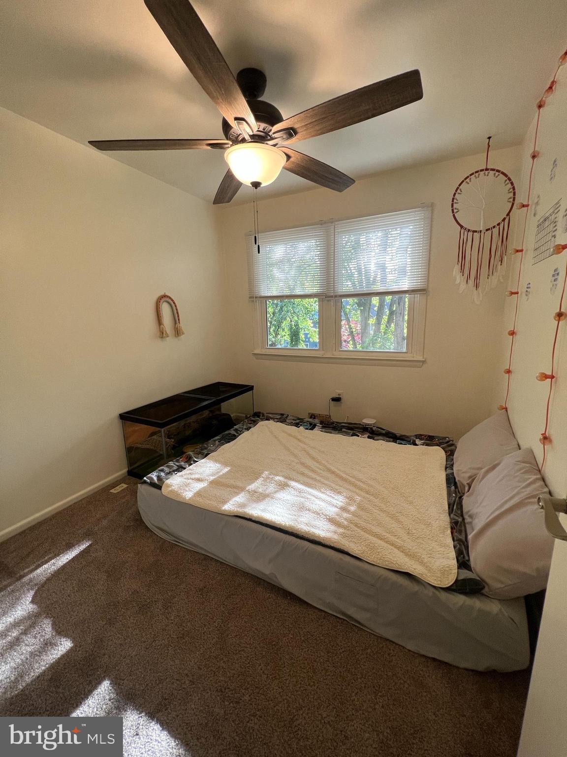 WHISPERING WOODS - Residential Lease