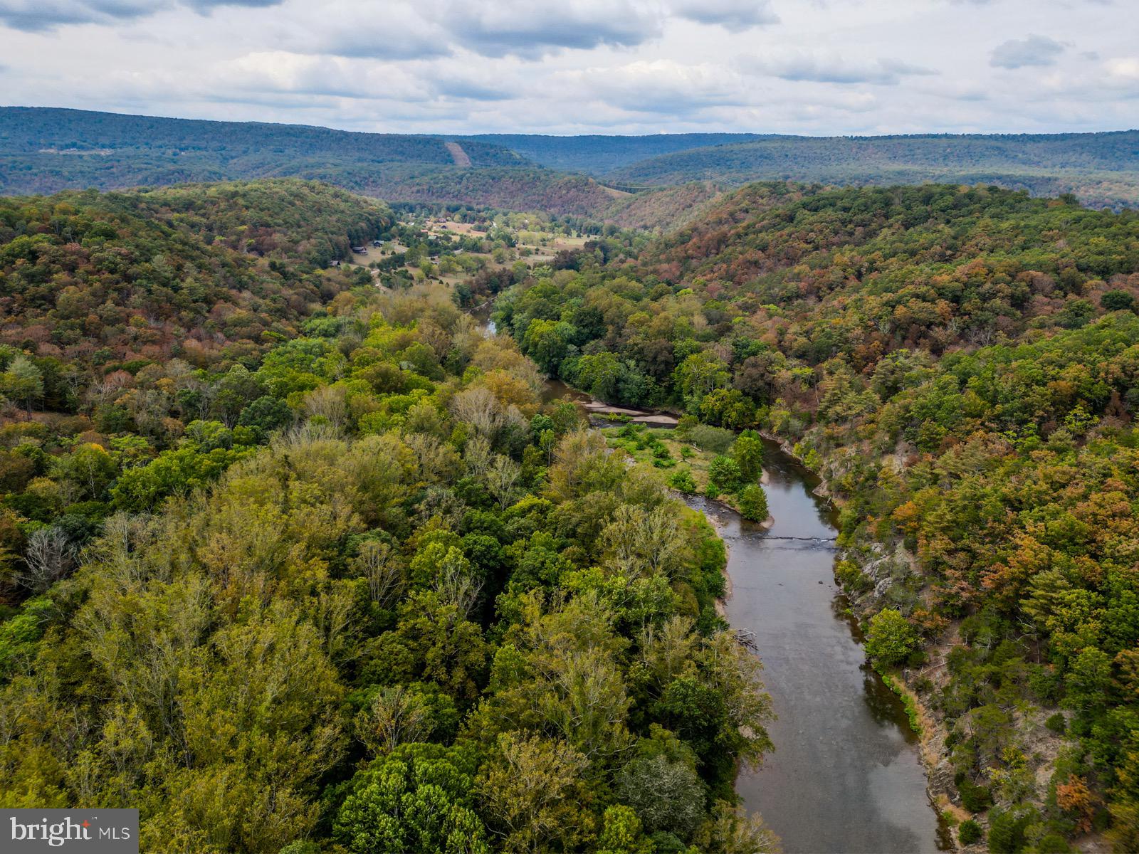THE CROSSING AT GREAT CACAPON - Land