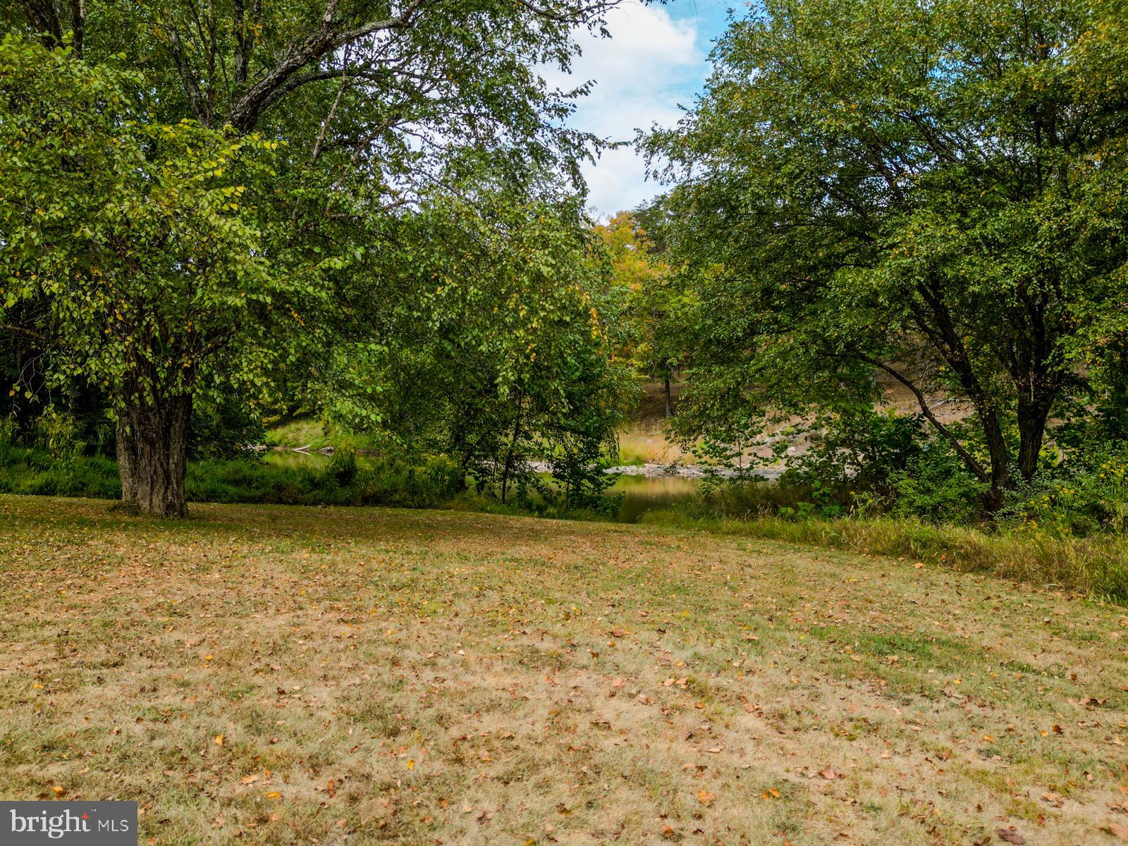 THE CROSSING AT GREAT CACAPON - Land