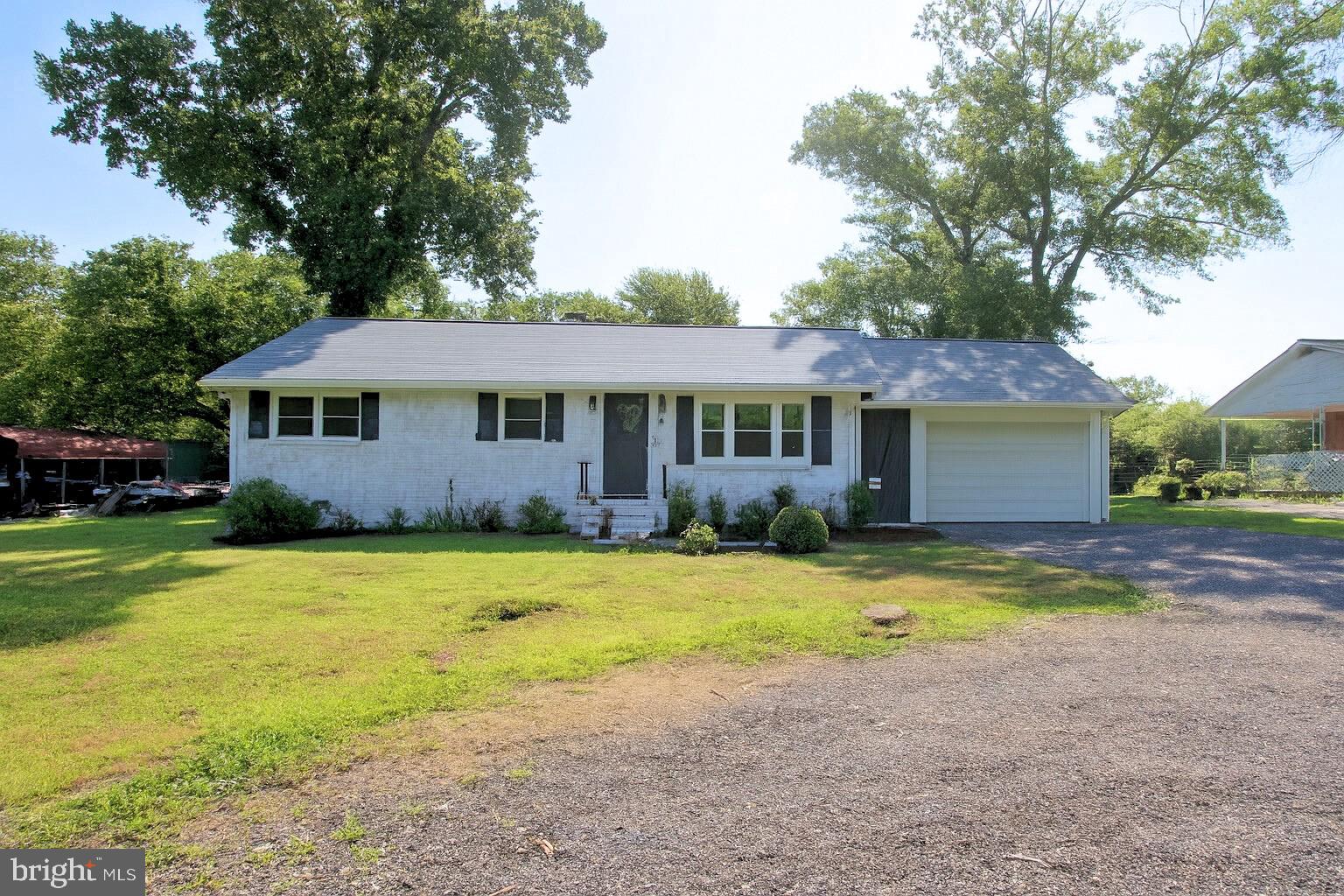 822 FORBES STREET