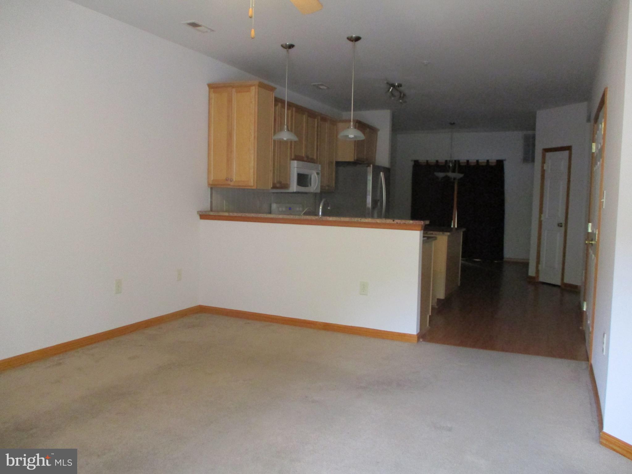 CHICKADEE CIRCLE CONDOMINIUMS - Residential Lease