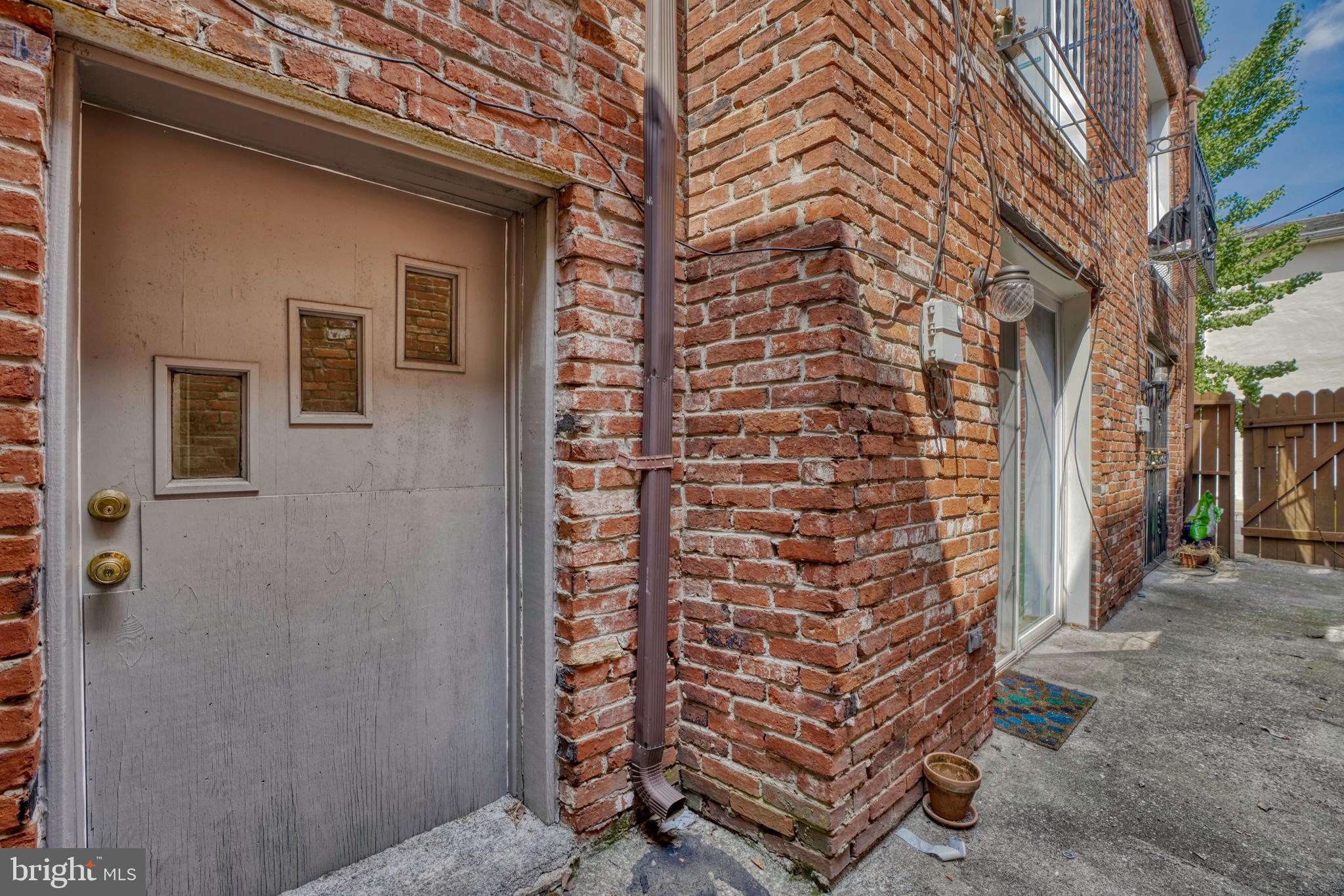 FEDERAL HILL HISTORIC DISTRICT - Residential