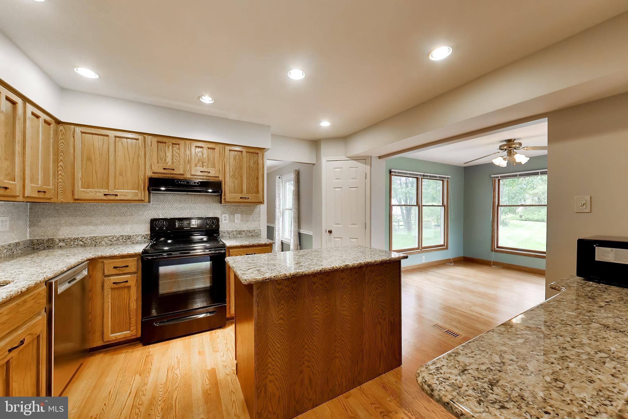 9460 SINGLE BIRD LANE