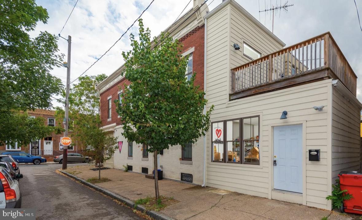 NEWBOLD - Commercial Lease