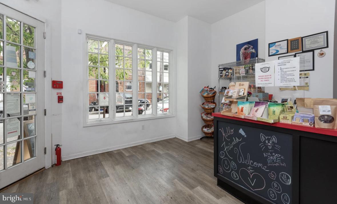 NEWBOLD - Commercial Lease