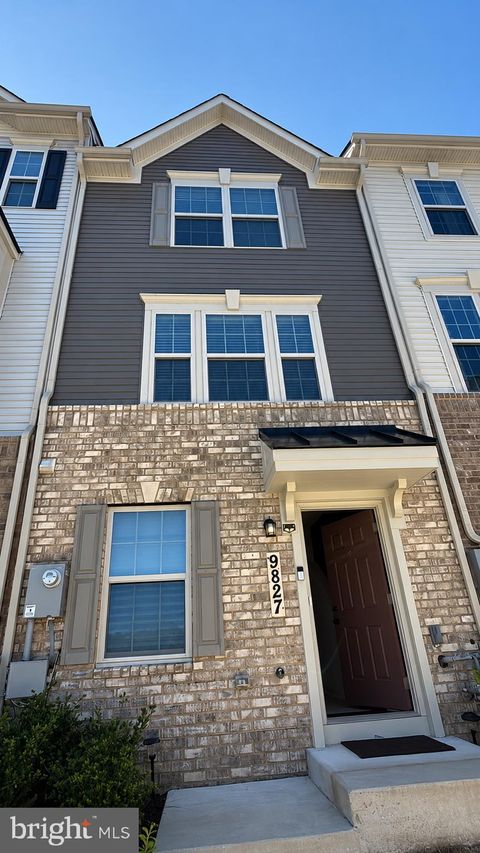 Townhouse For Rent - 9827 Posterity Ln Ln<br/> MONTGOMERY VILLAGE, MD 20886