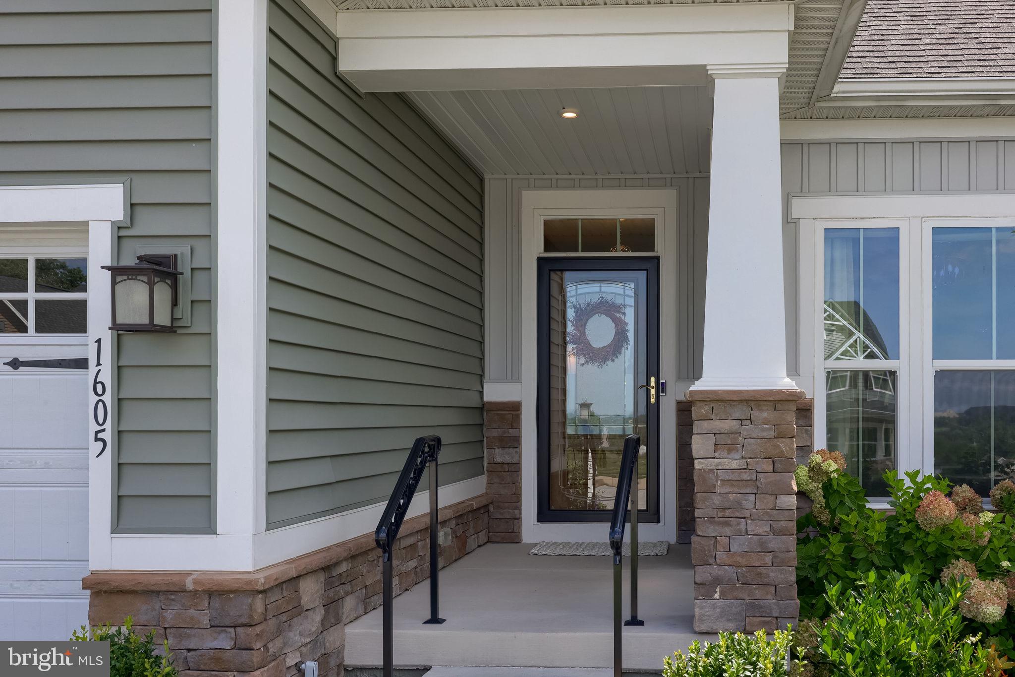 1605 RIVER BIRCH CIRCLE
