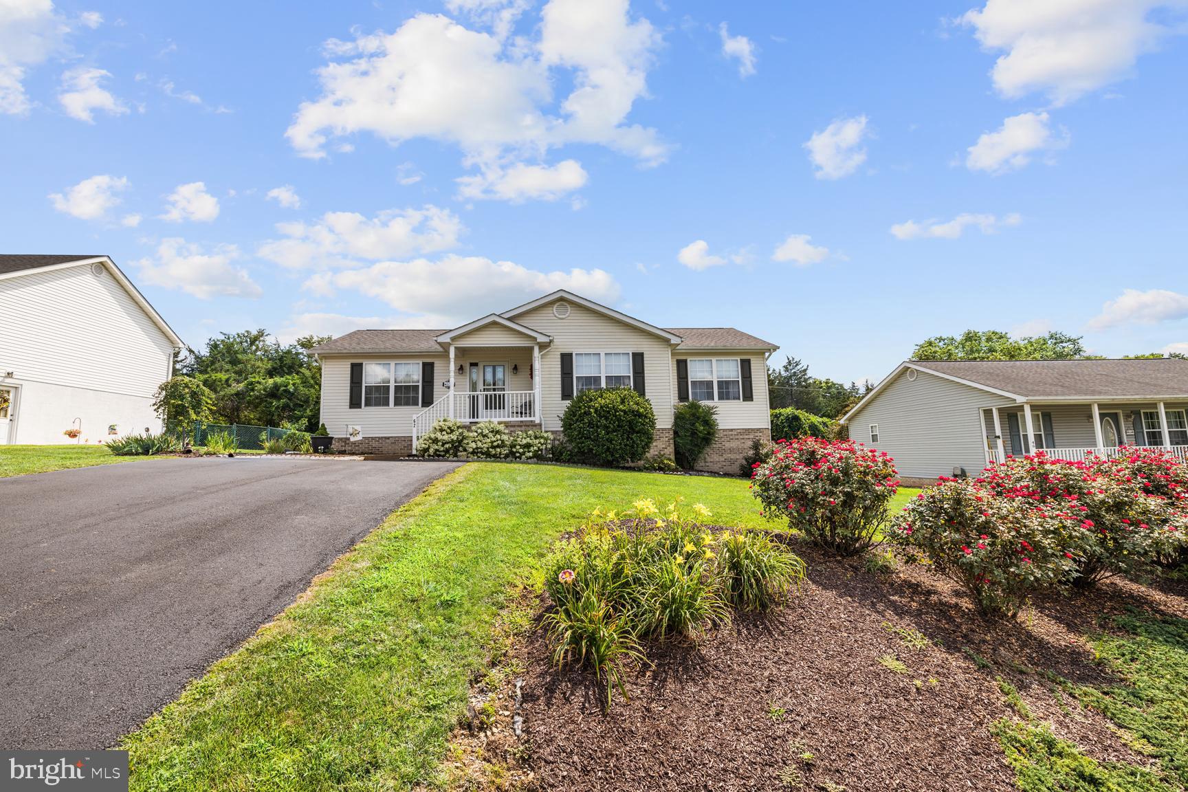 62 DORAL DRIVE