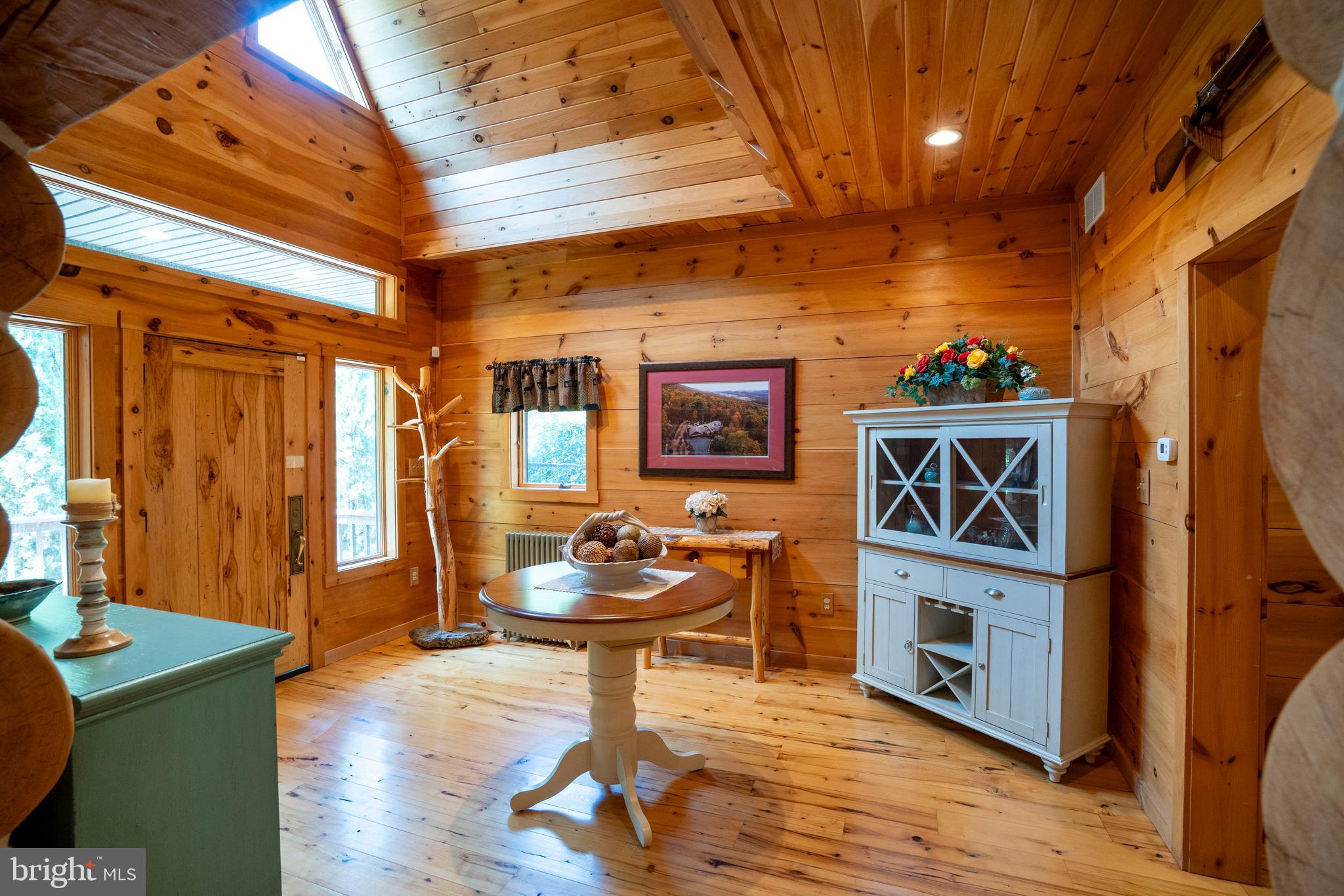 OLIVER - Residential