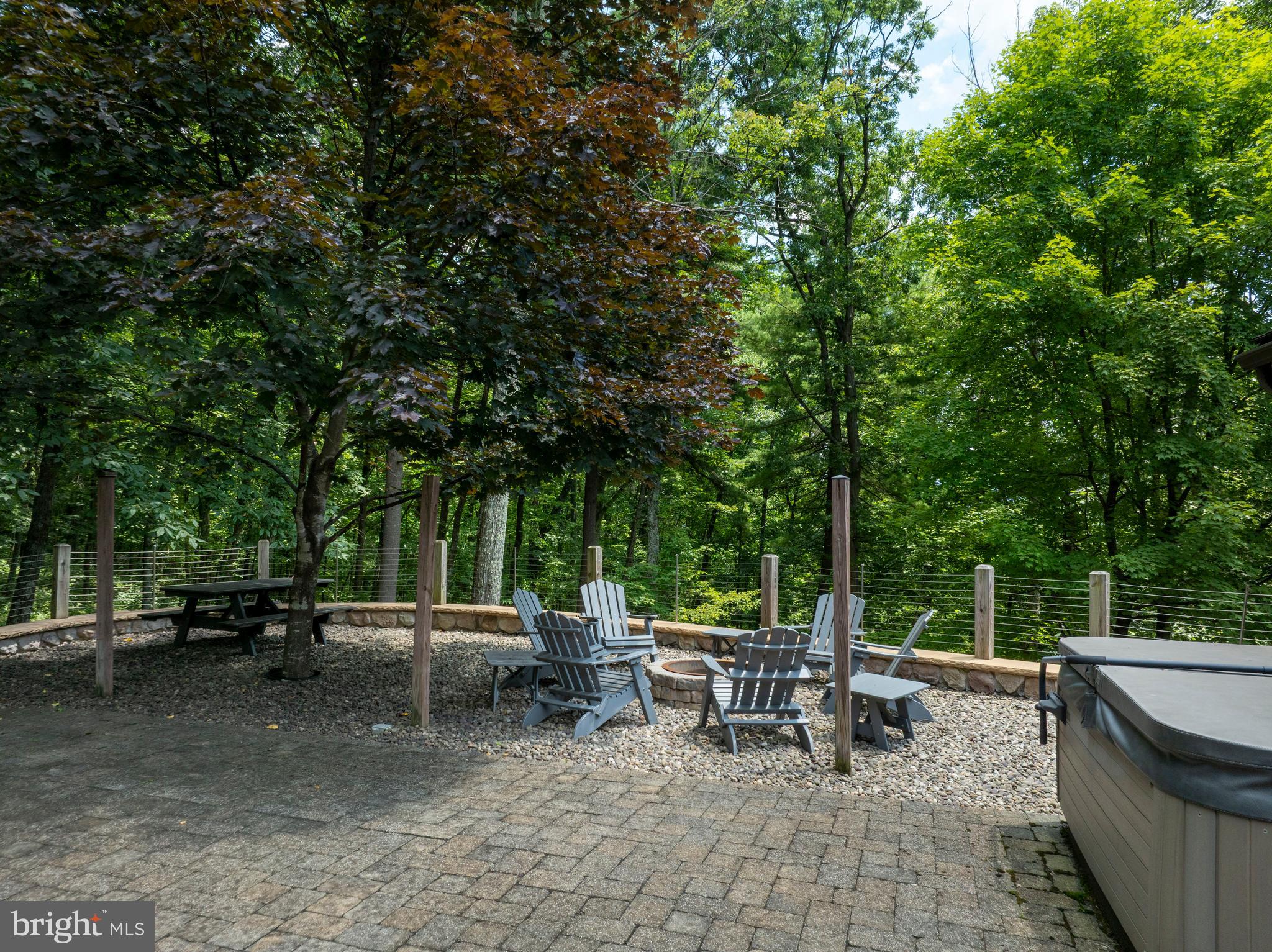 OLIVER - Residential