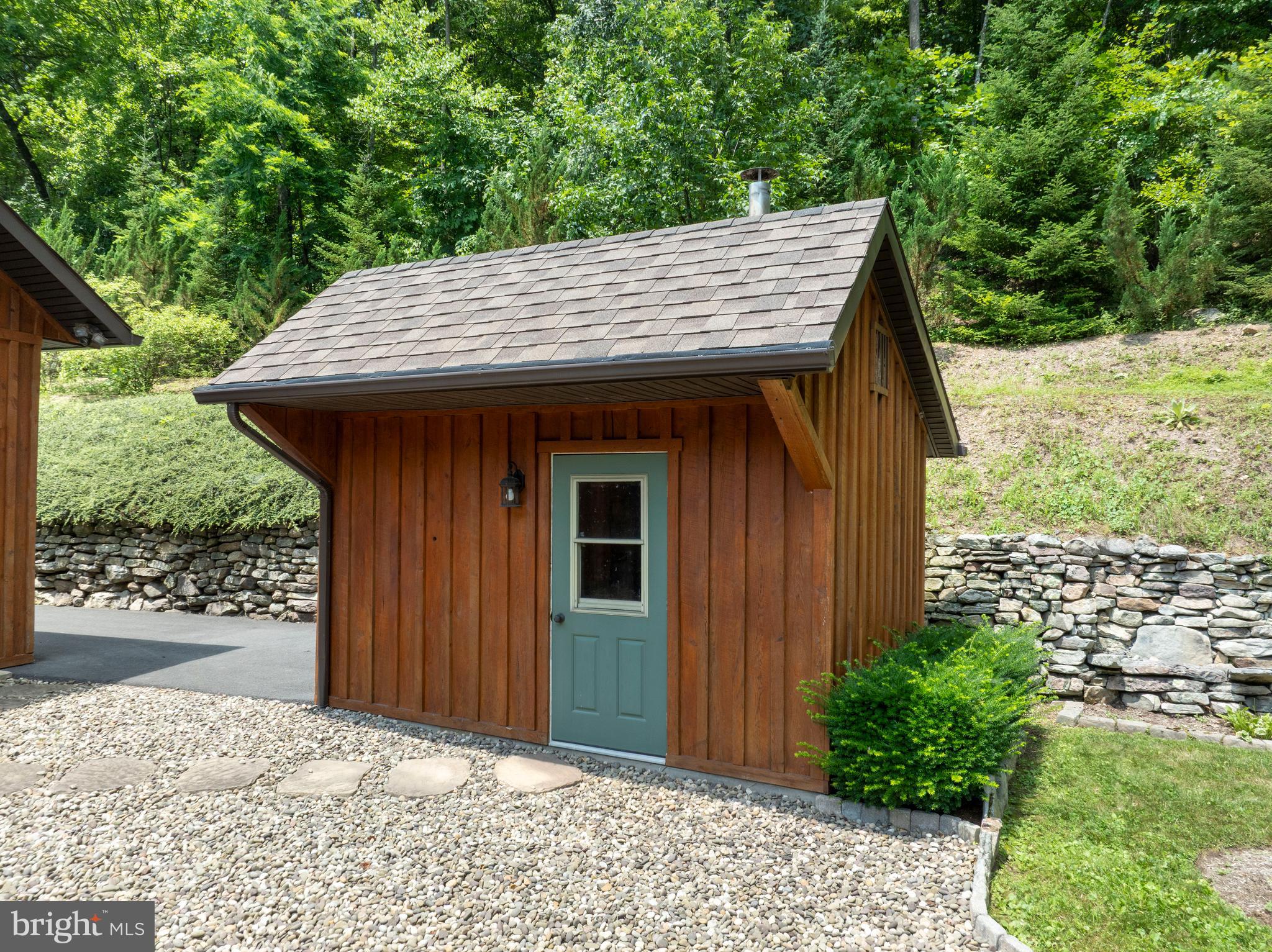 OLIVER - Residential