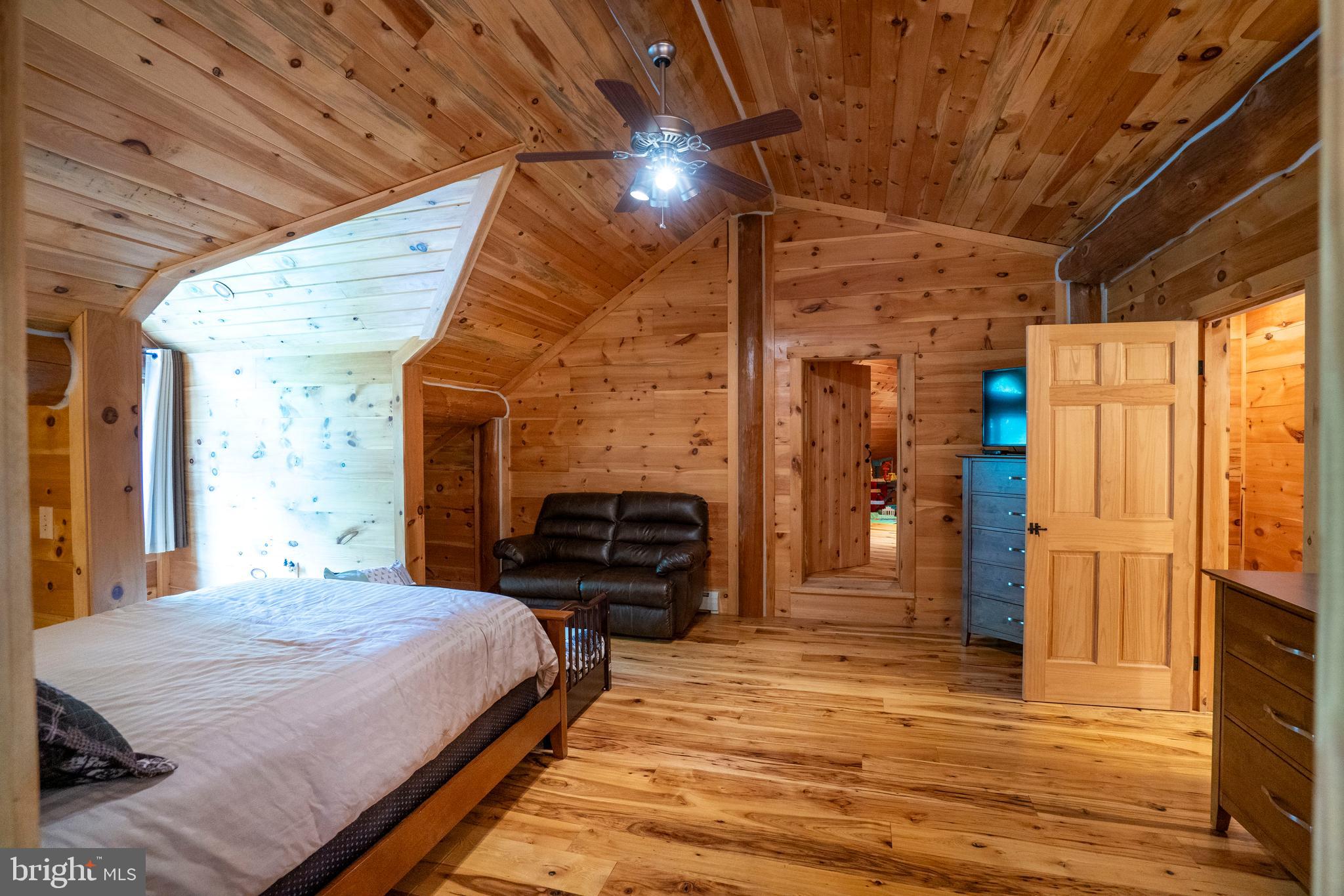 OLIVER - Residential