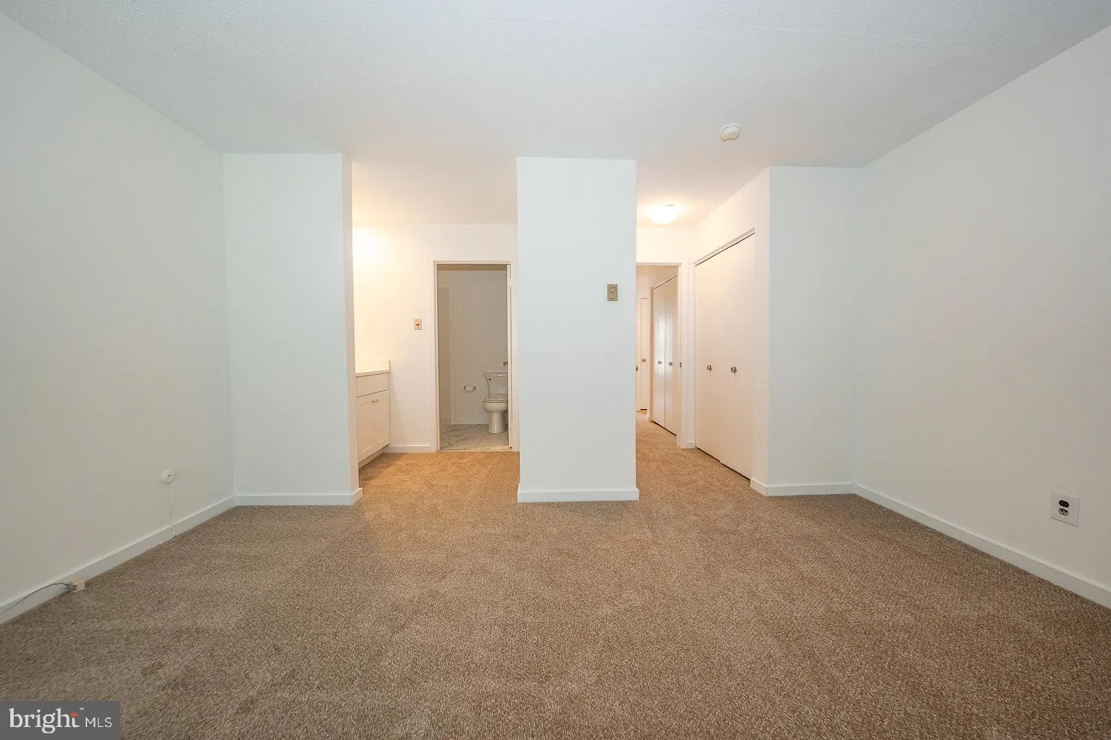 West Chester, Pennsylvania 19380, United States, 2 Bedrooms Bedrooms, ,2 BathroomsBathrooms,Residential,Active,113549