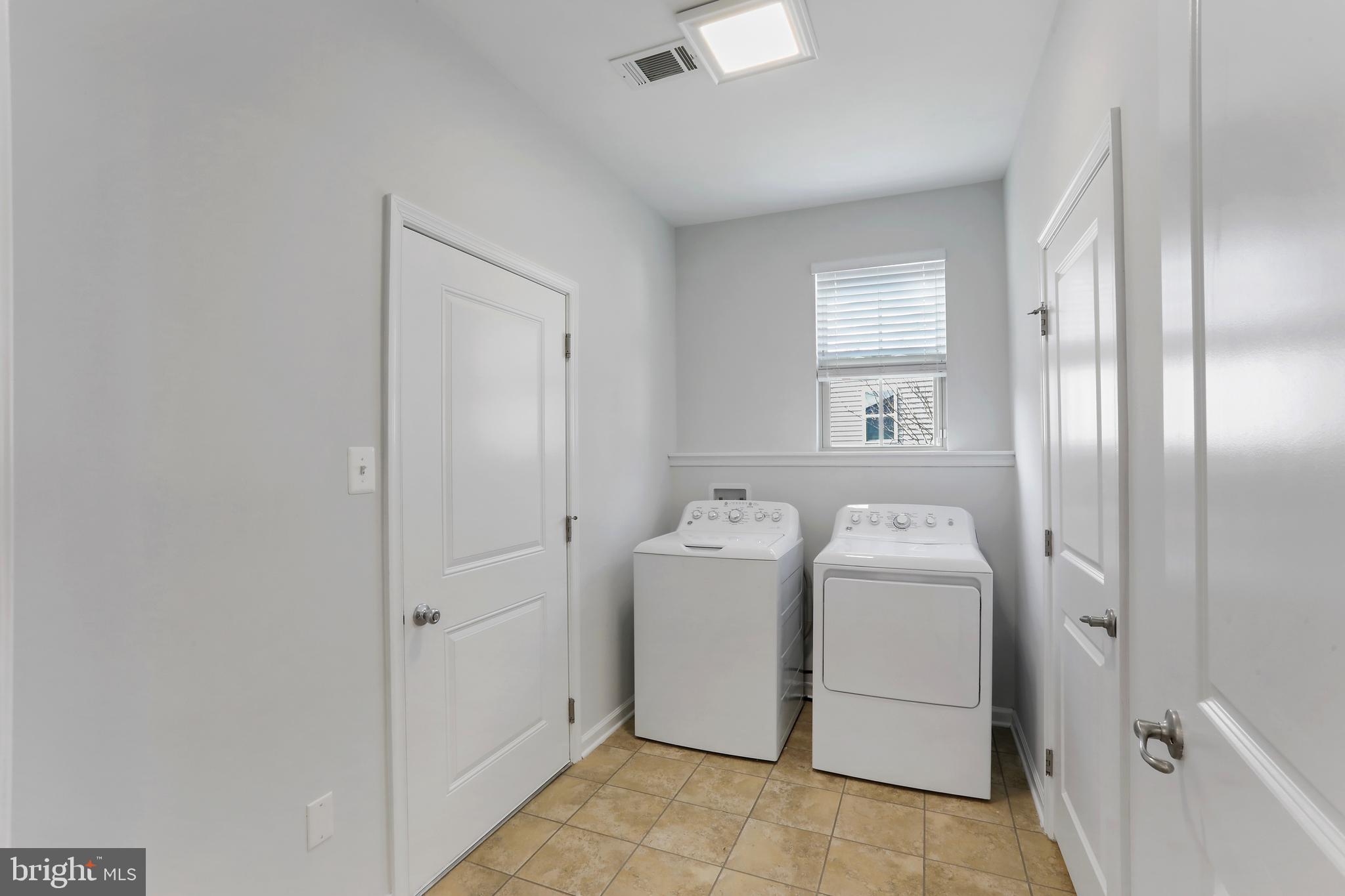 BRUNSWICK CROSSING - Residential