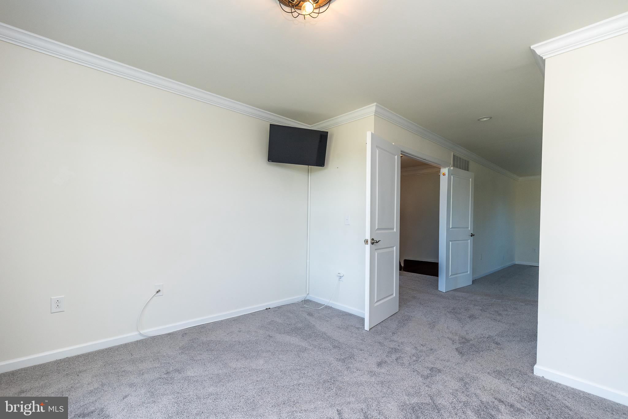 PENNLAND FARM - Residential