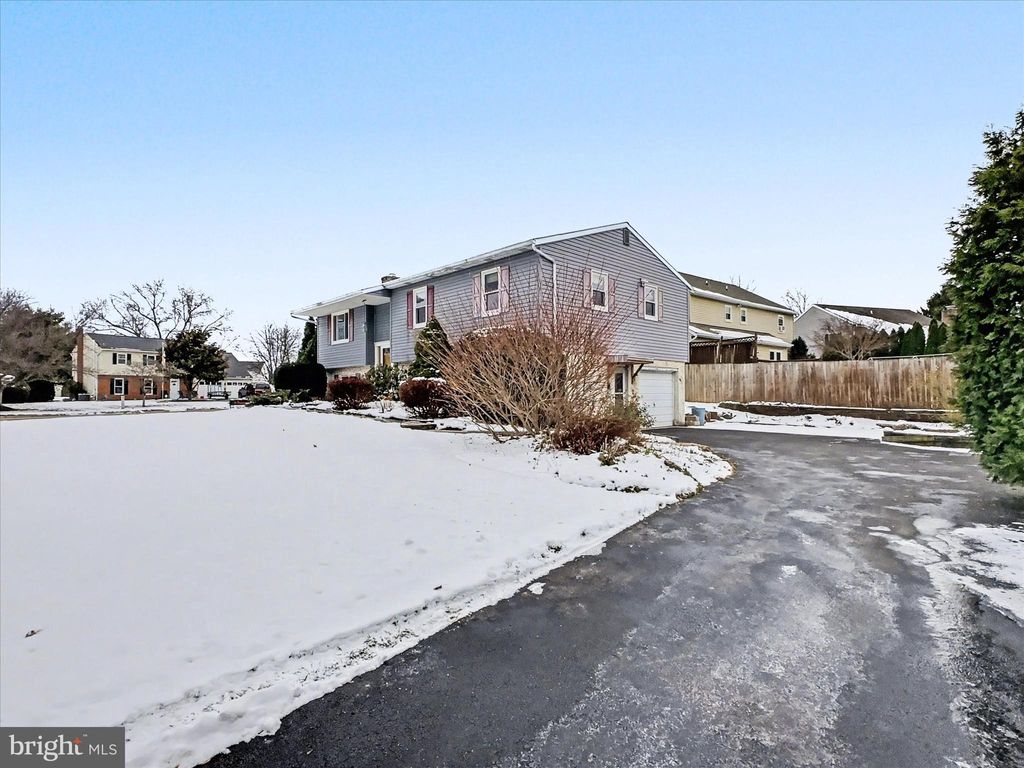 Photo of 2975 Cypress Road S, DOVER, PA 17315 (MLS # PAYK2095232)